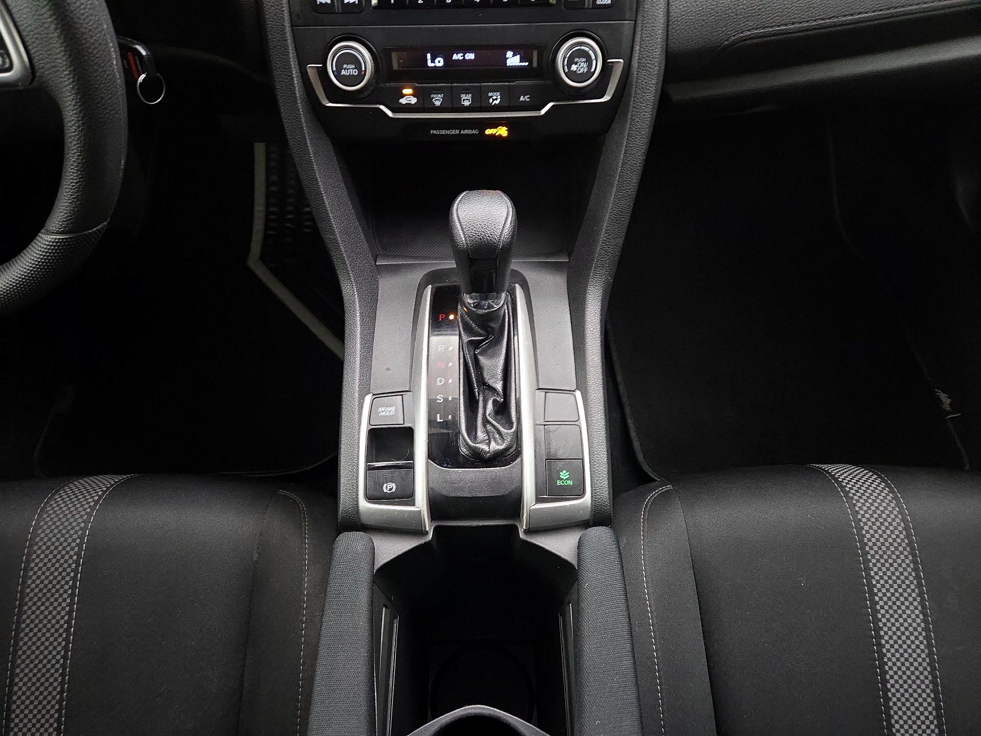 Thumbnail: 2019 Honda Civic - 17