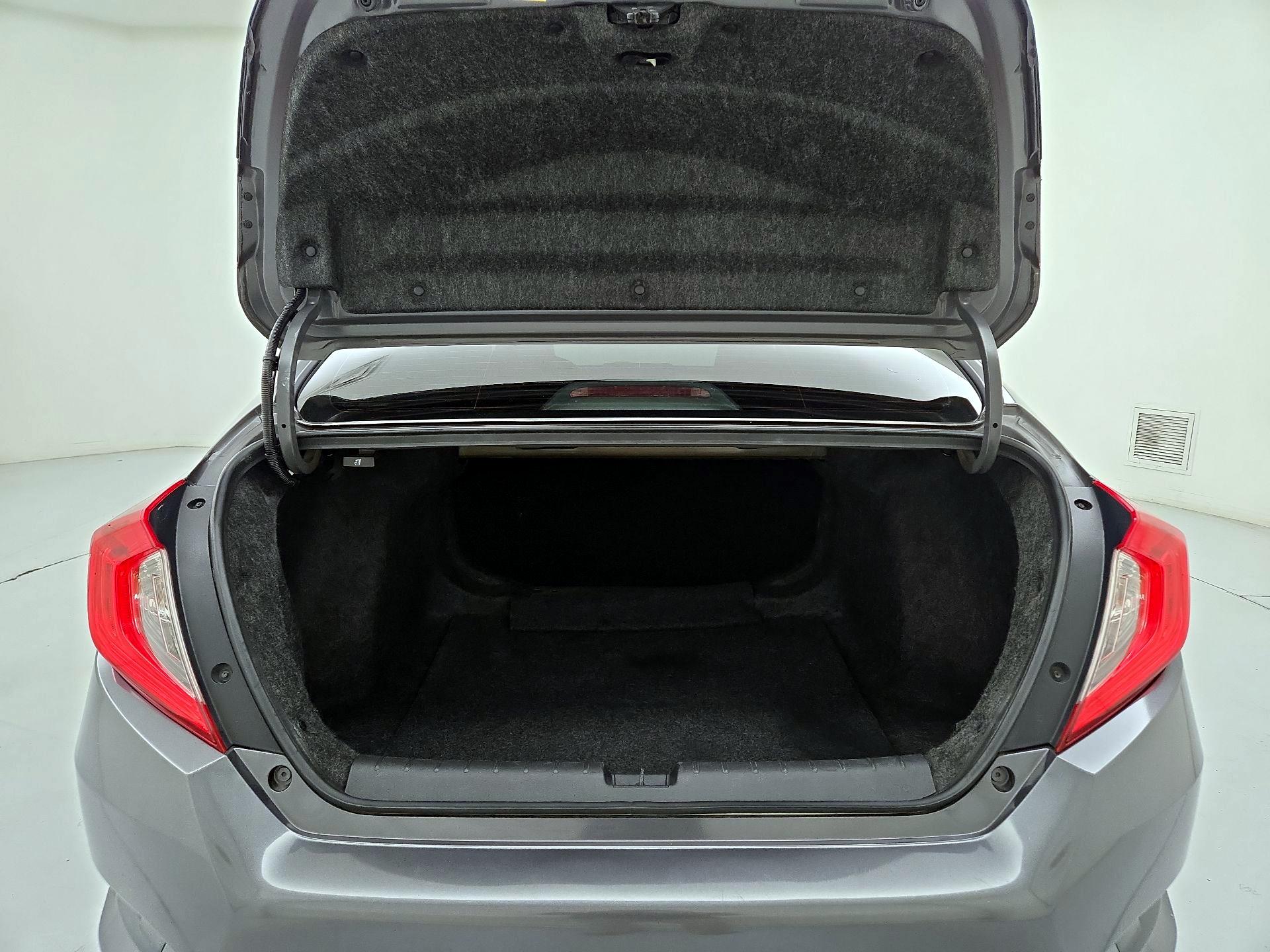 Thumbnail: 2019 Honda Civic - 20