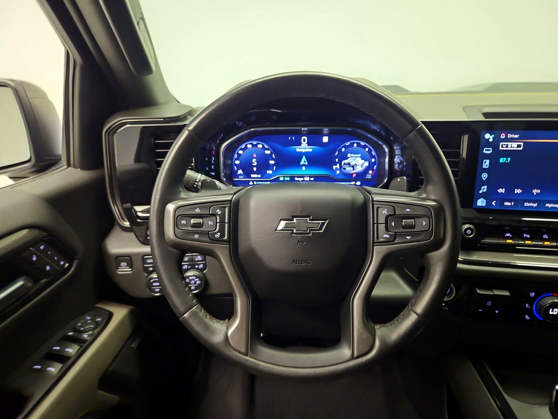 Thumbnail: 2023 Chevrolet Silverado 1500 - 10