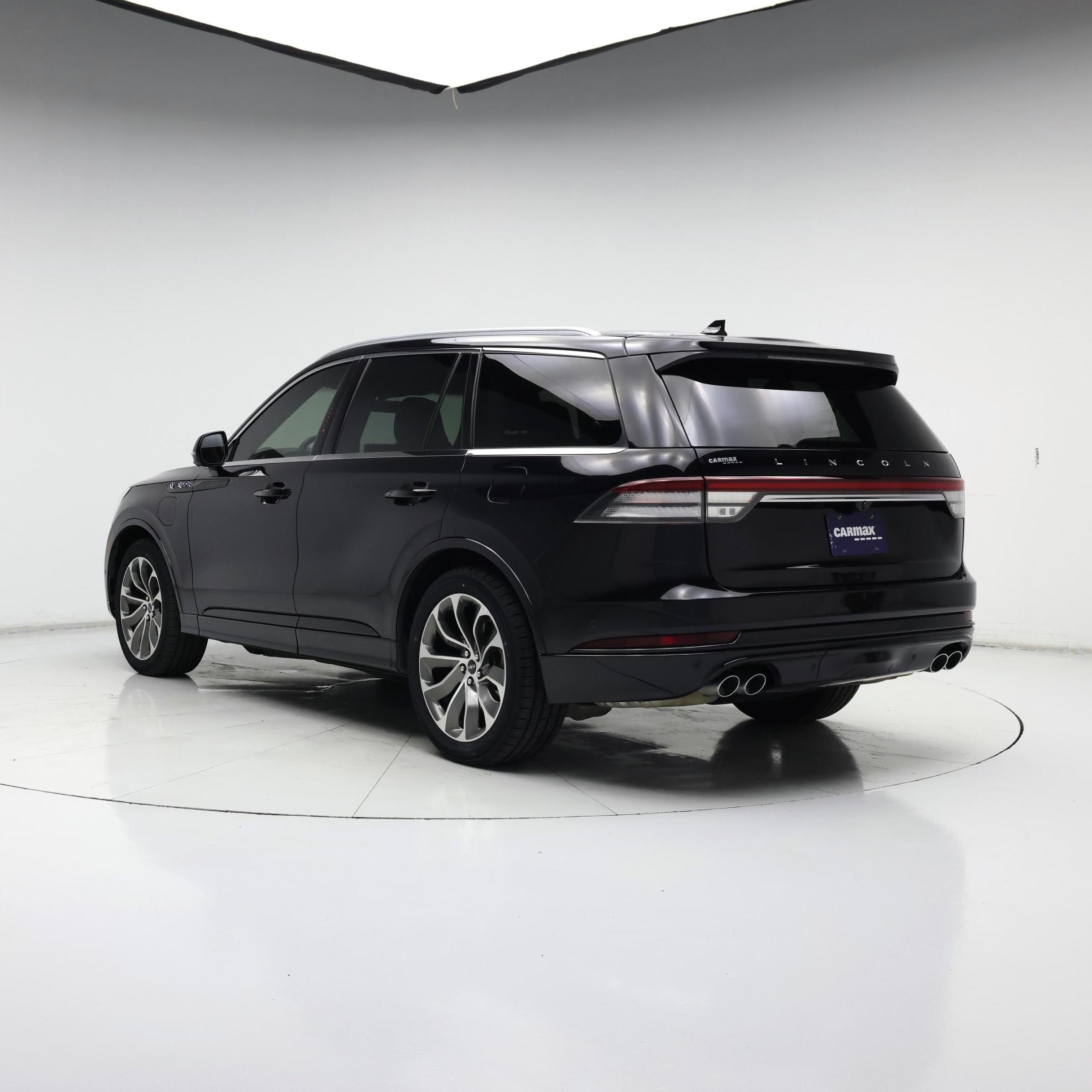 Thumbnail: 2020 Lincoln Aviator - 2