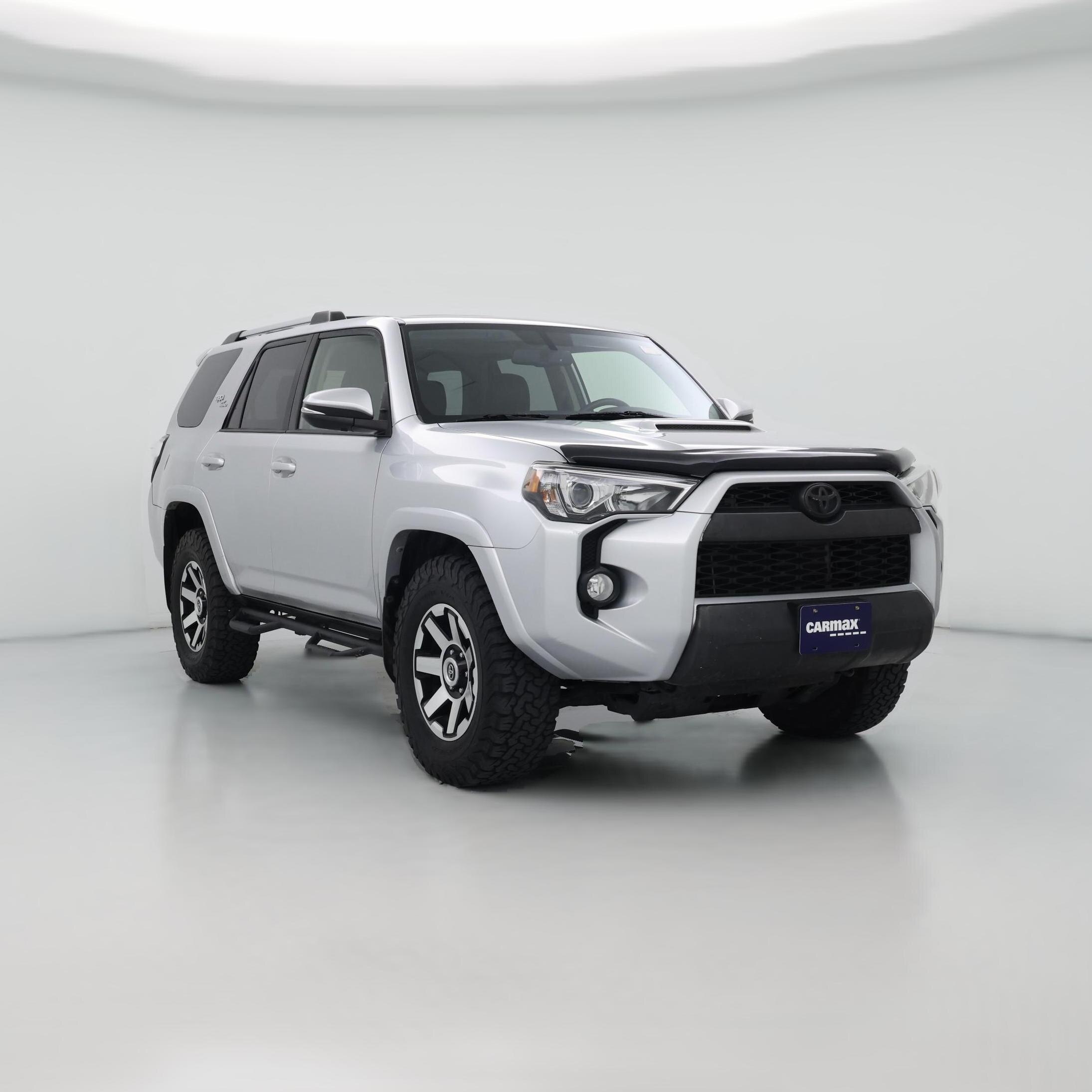 Thumbnail: 2017 Toyota 4Runner - 1