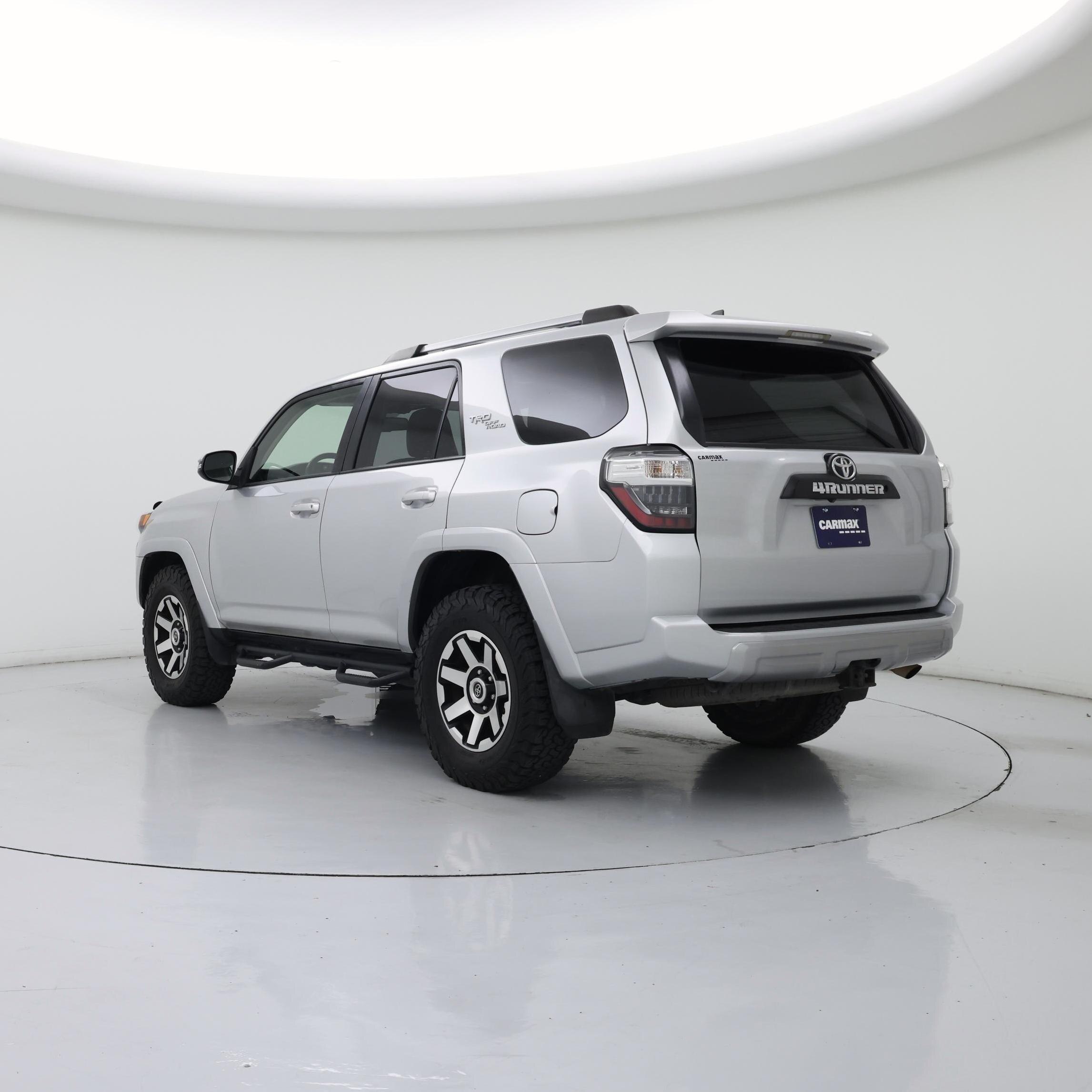 Thumbnail: 2017 Toyota 4Runner - 2