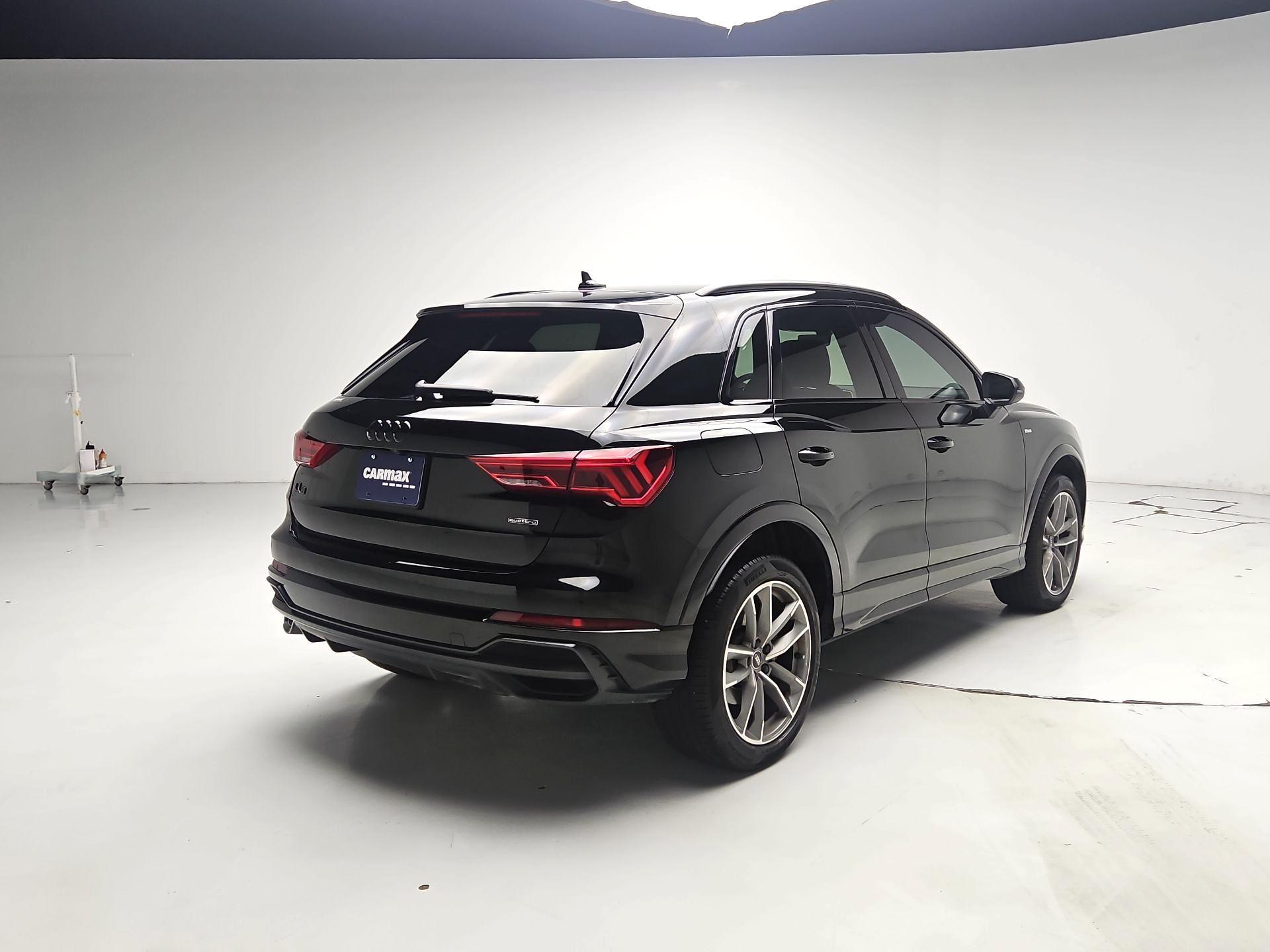 Thumbnail: 2022 Audi Q3 - 5
