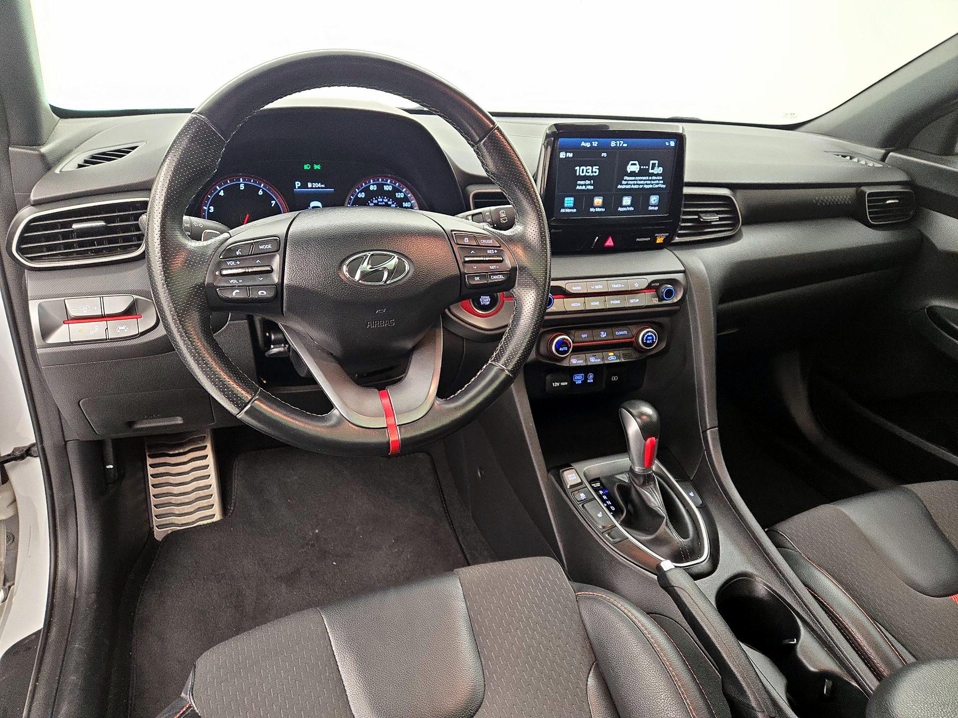 Thumbnail: 2019 Hyundai Veloster - 9