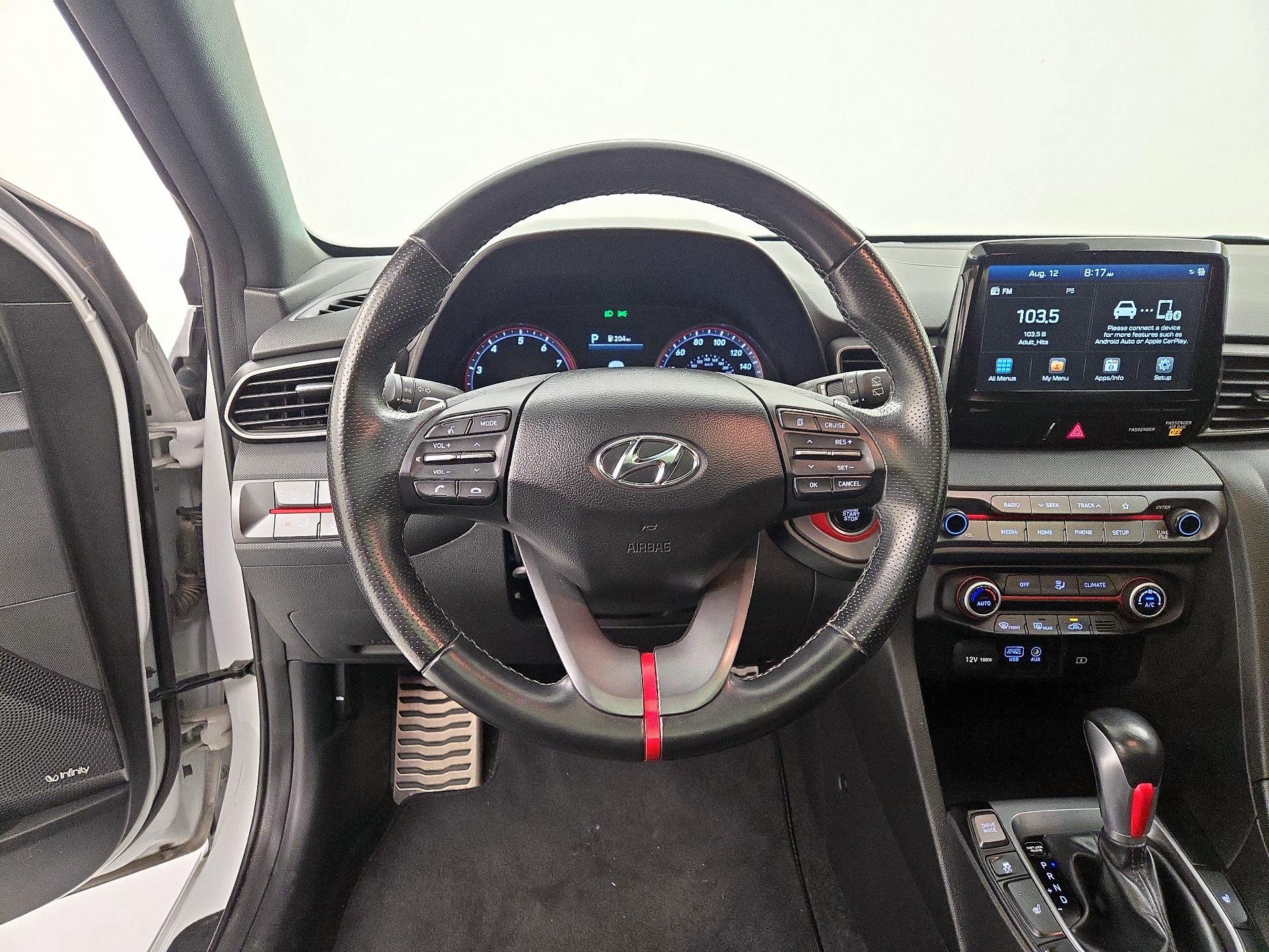 Thumbnail: 2019 Hyundai Veloster - 10