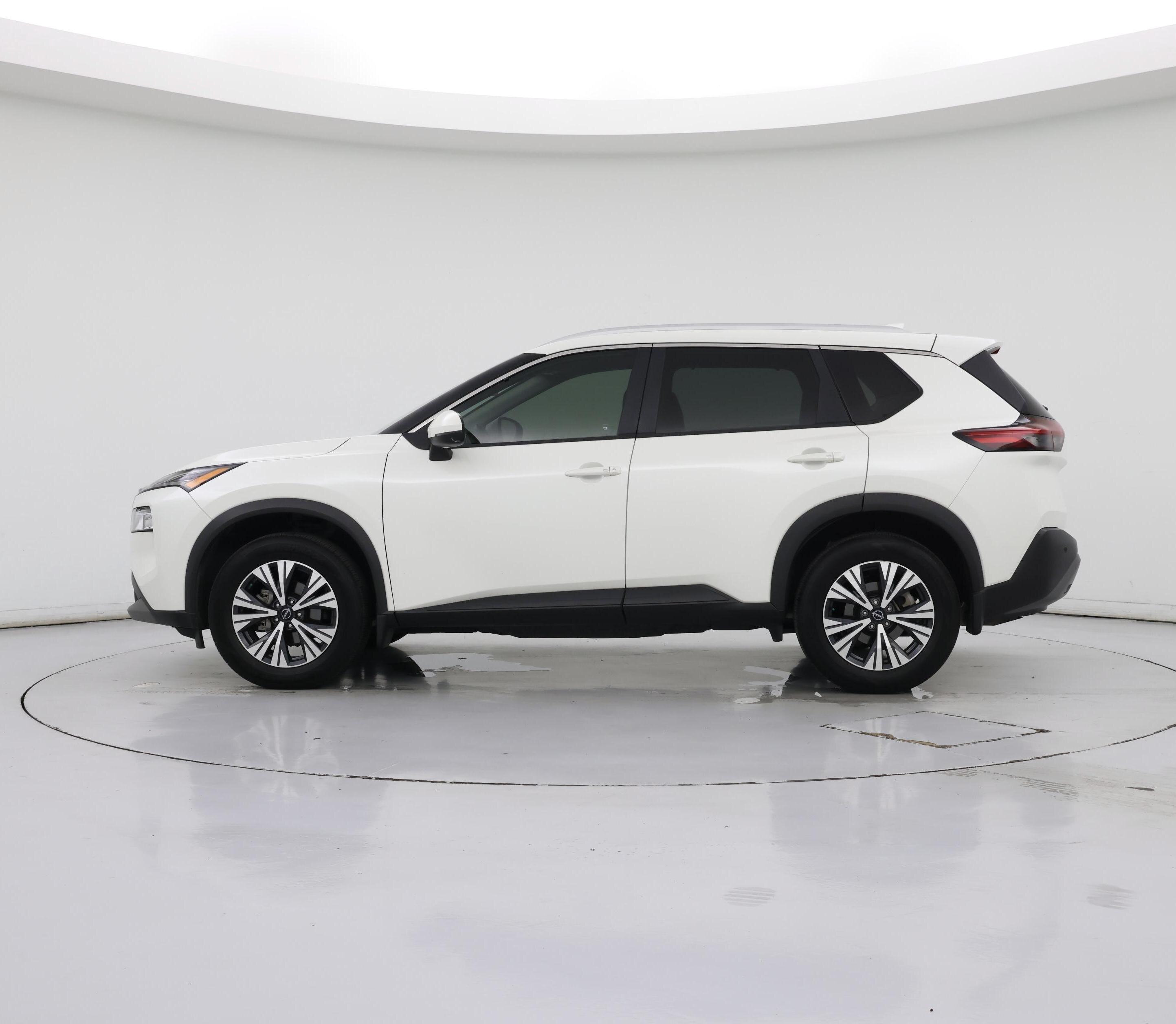 Thumbnail: 2022 Nissan Rogue - 3