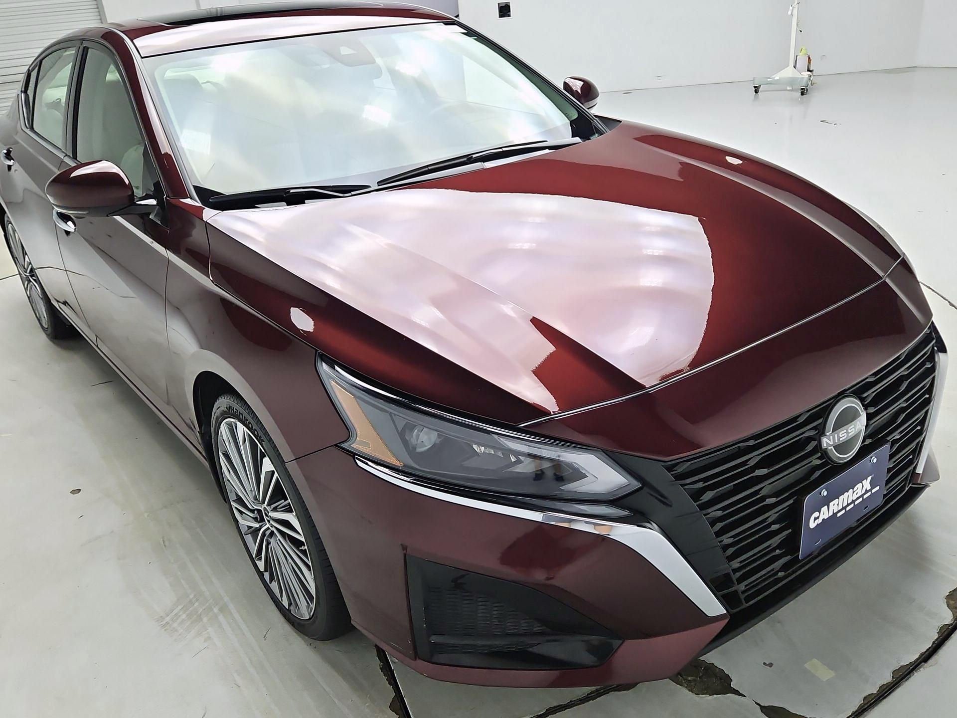 Thumbnail: 2023 Nissan Altima - 1