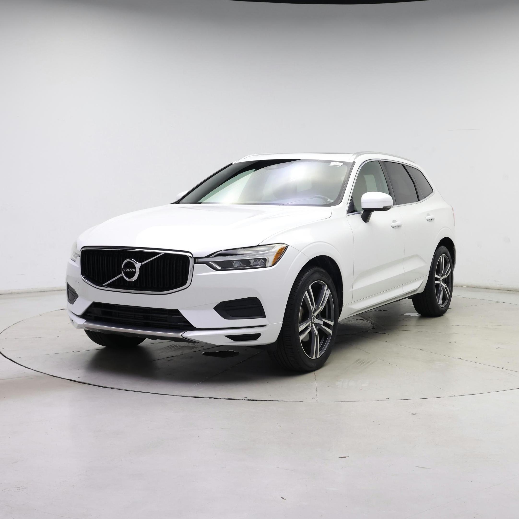 Thumbnail: 2020 Volvo XC60 - 4