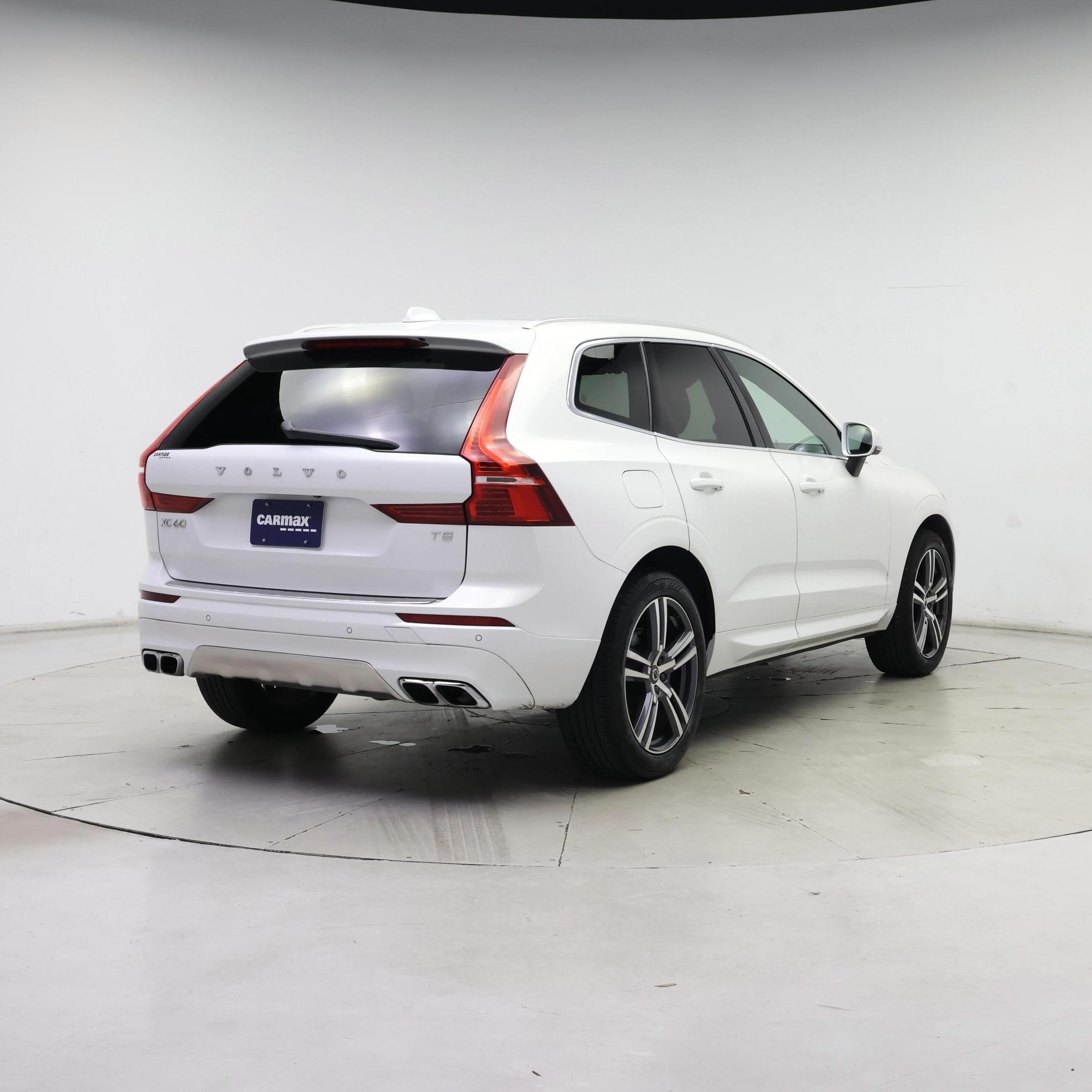 Thumbnail: 2020 Volvo XC60 - 8