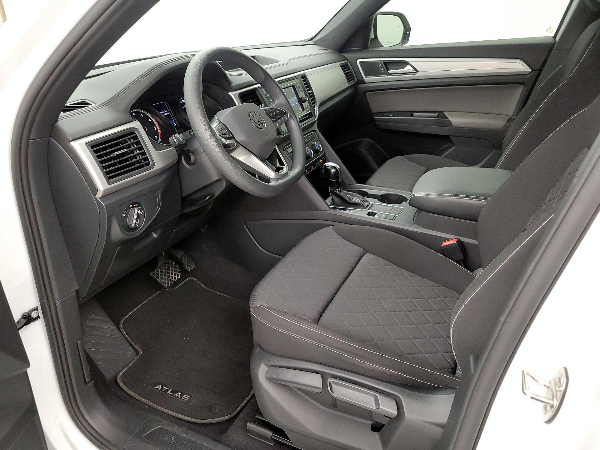 Thumbnail: 2021 Volkswagen Atlas - 11