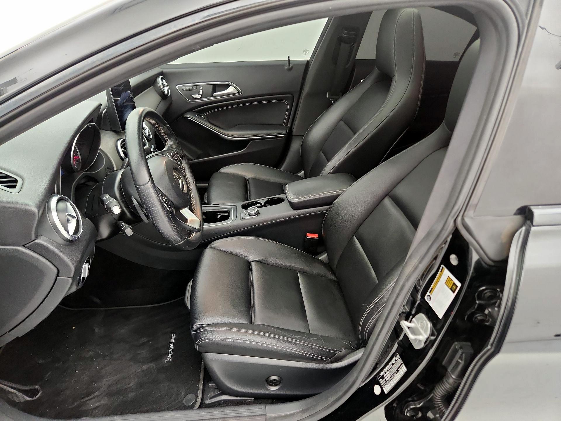 Thumbnail: 2017 Mercedes-Benz CLA - 11