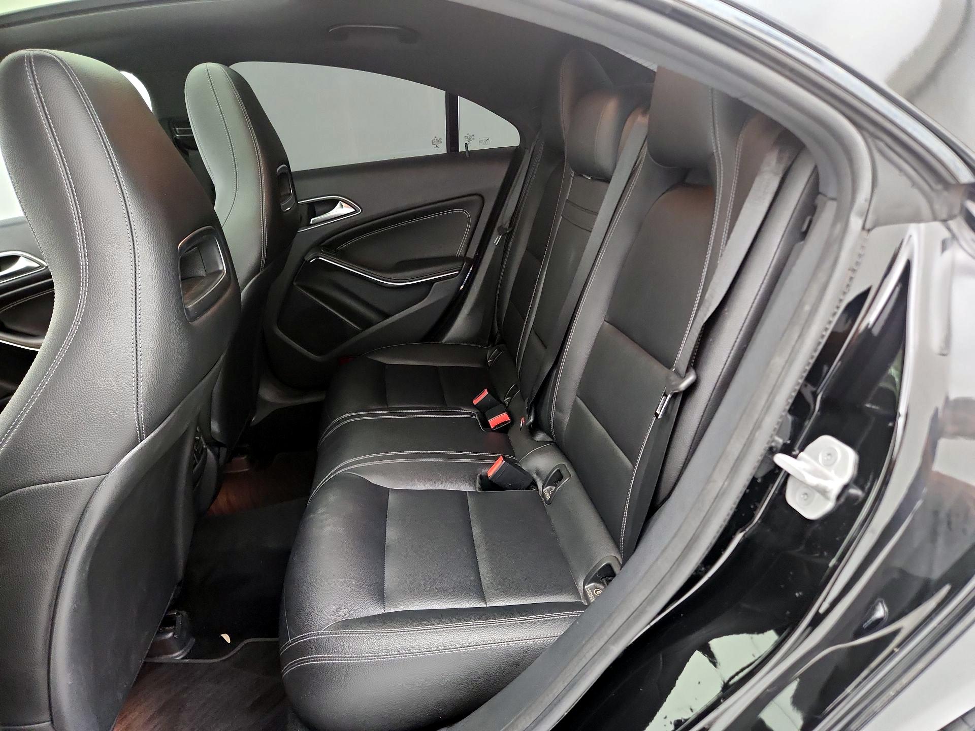 Thumbnail: 2017 Mercedes-Benz CLA - 19