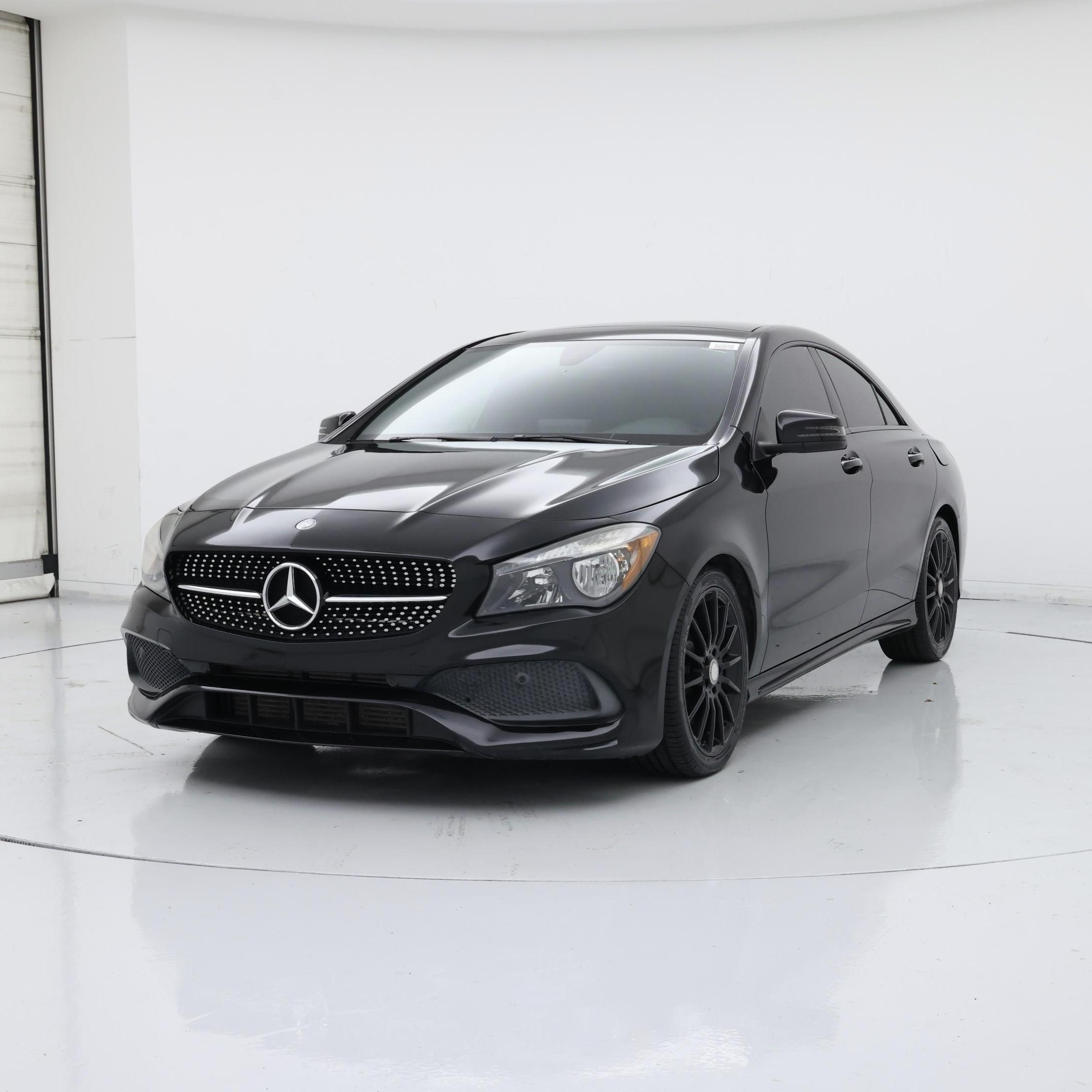 Thumbnail: 2017 Mercedes-Benz CLA - 4