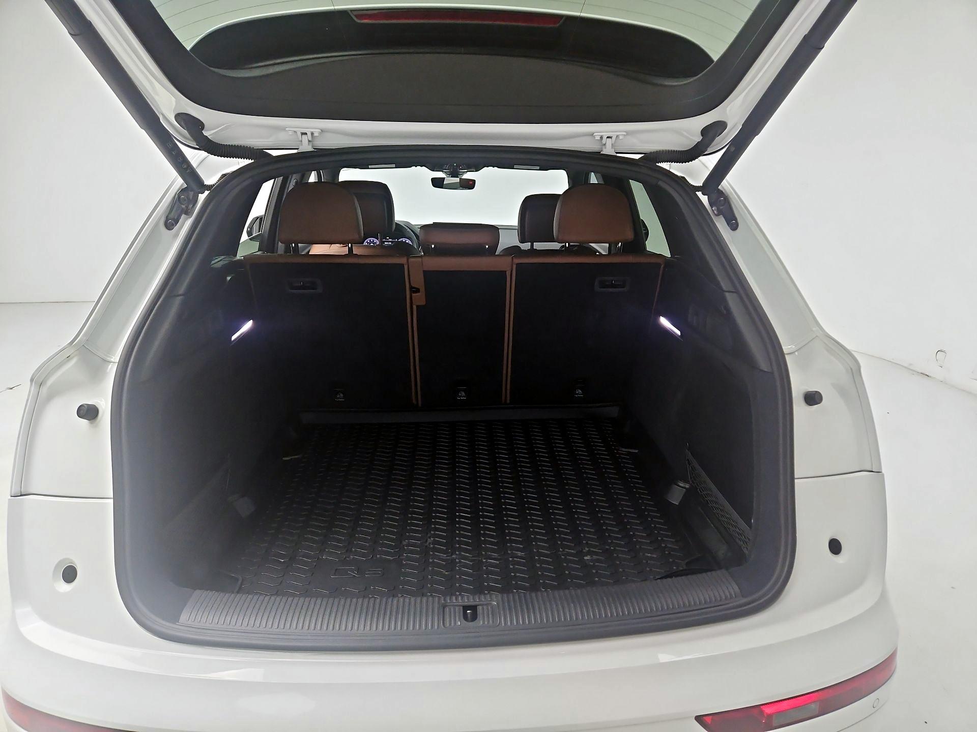 Thumbnail: 2024 Audi Q5 - 18