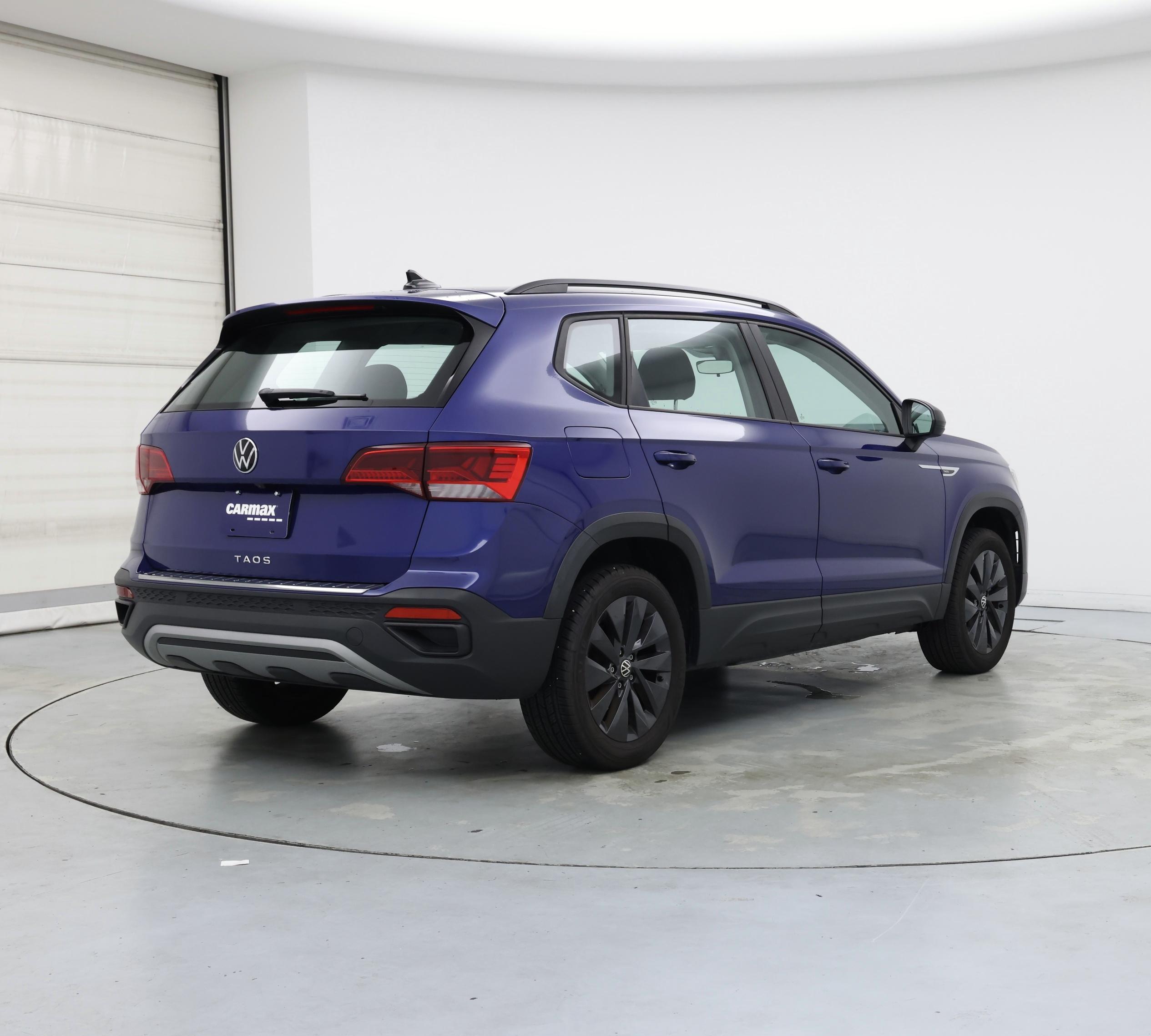 Thumbnail: 2024 Volkswagen Taos - 8