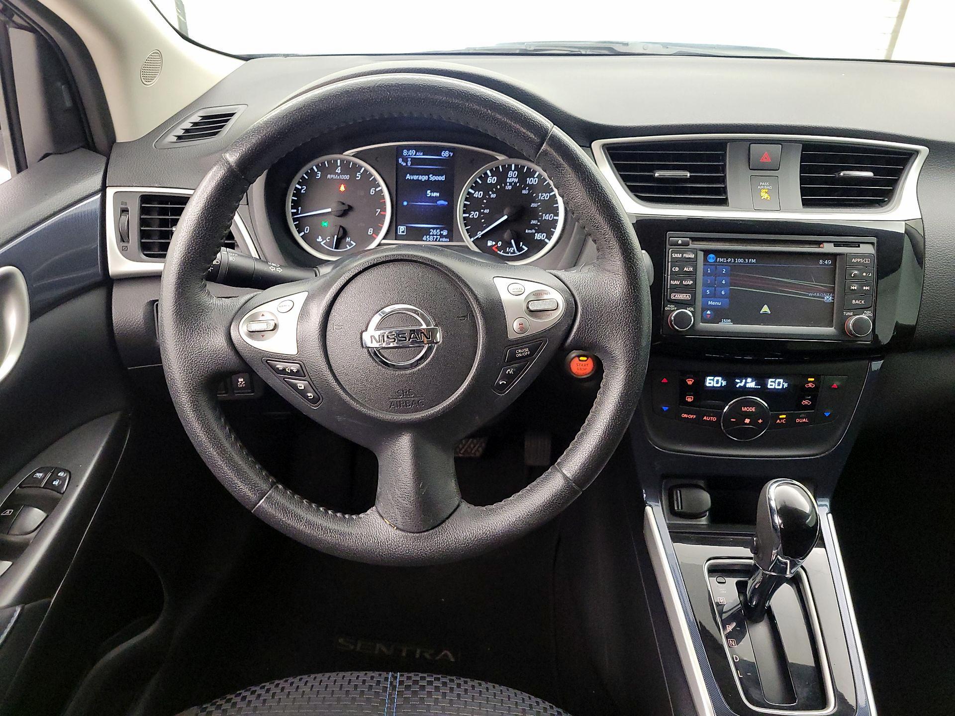 Thumbnail: 2018 Nissan Sentra - 10