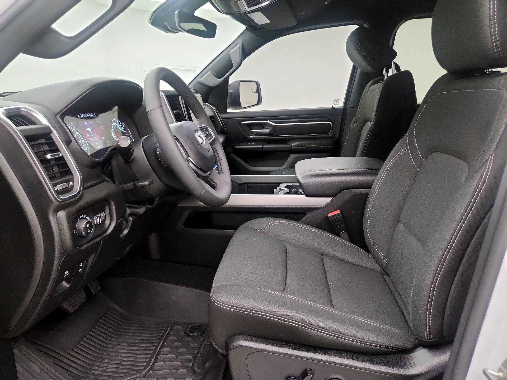 Thumbnail: 2025 RAM 1500 - 11
