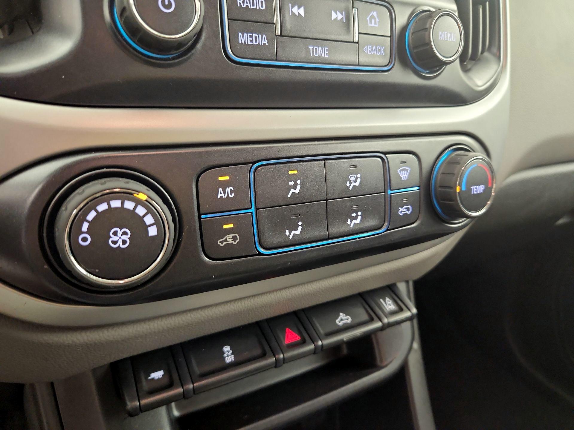 Thumbnail: 2018 Chevrolet Colorado - 16