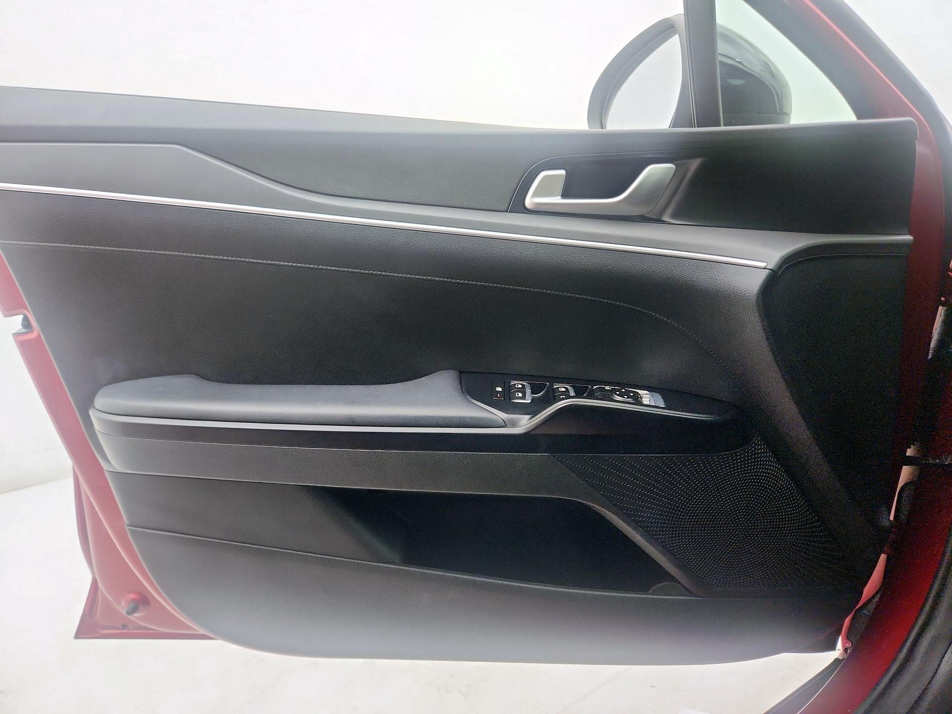 Thumbnail: 2022 Kia K5 - 12