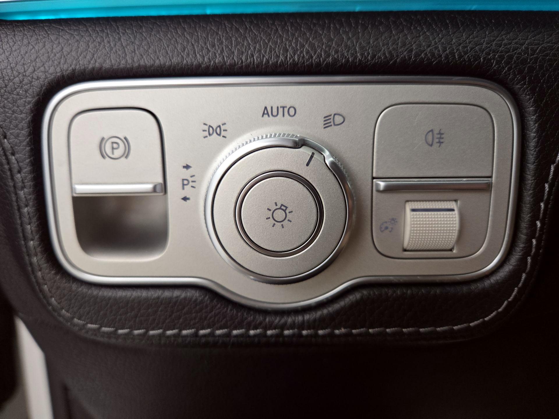 Thumbnail: 2020 Mercedes-Benz GLE - 13