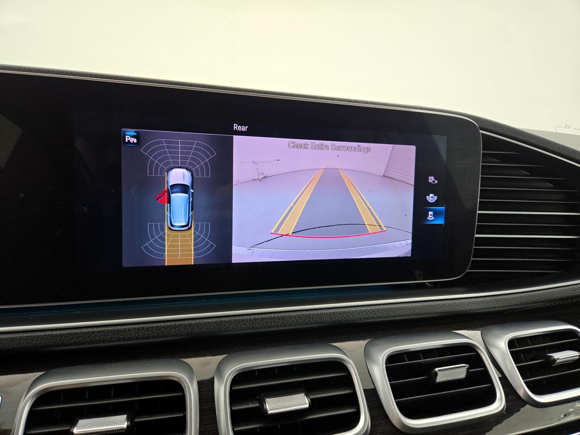 Thumbnail: 2020 Mercedes-Benz GLE - 15