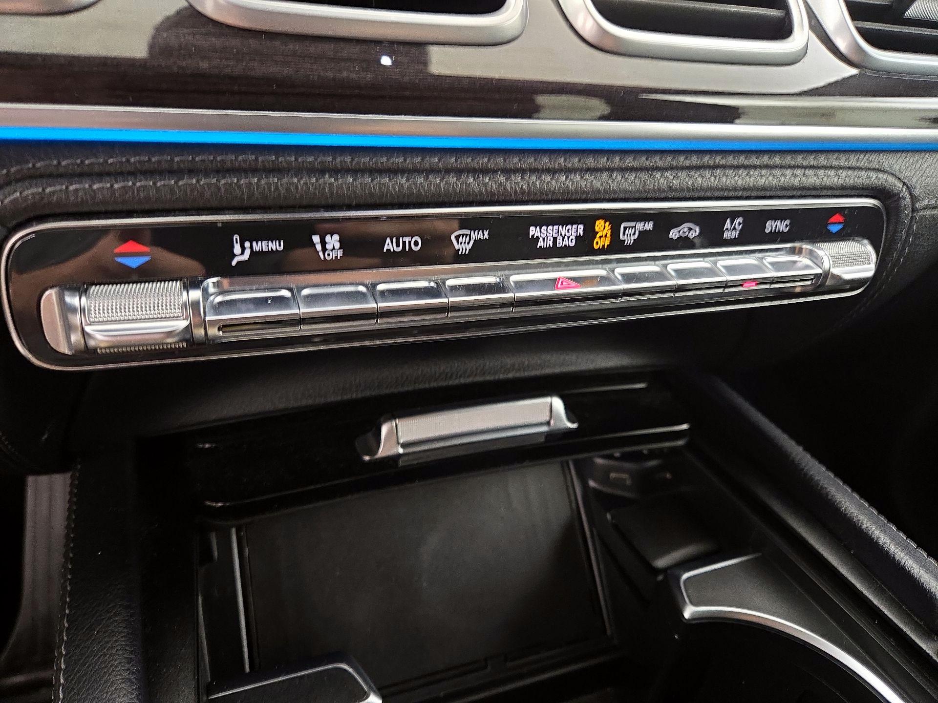 Thumbnail: 2020 Mercedes-Benz GLE - 17