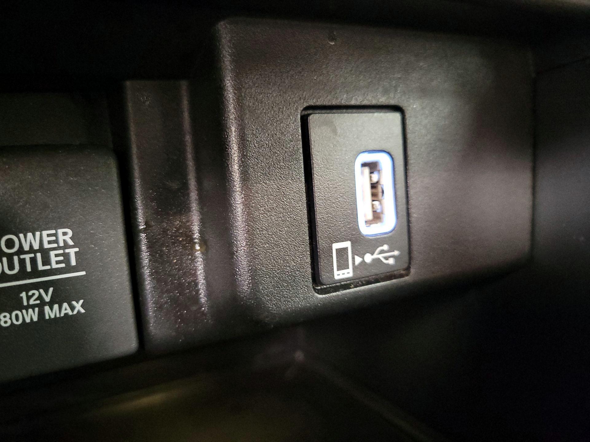 Thumbnail: 2019 Honda Accord - 18