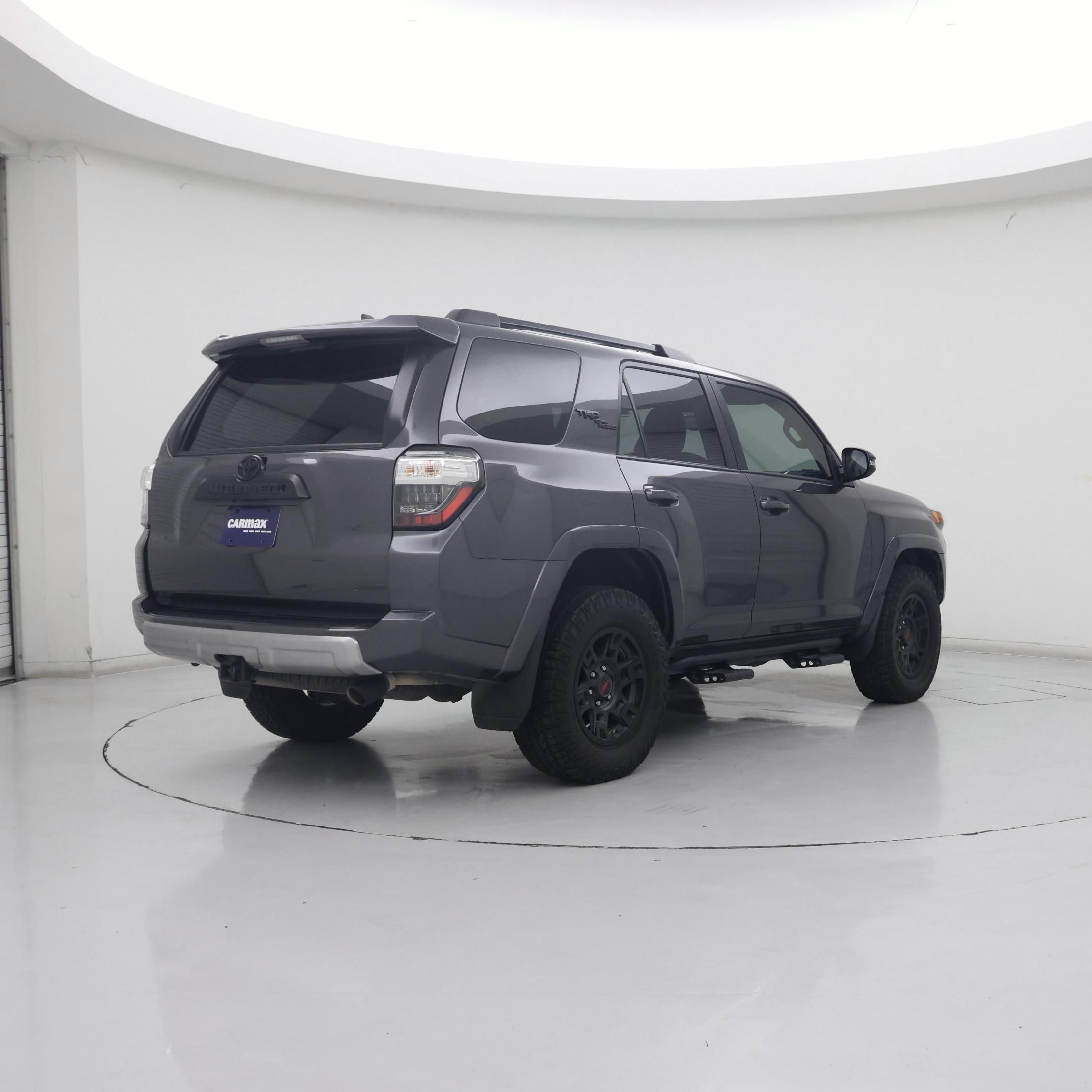 Thumbnail: 2019 Toyota 4Runner - 8