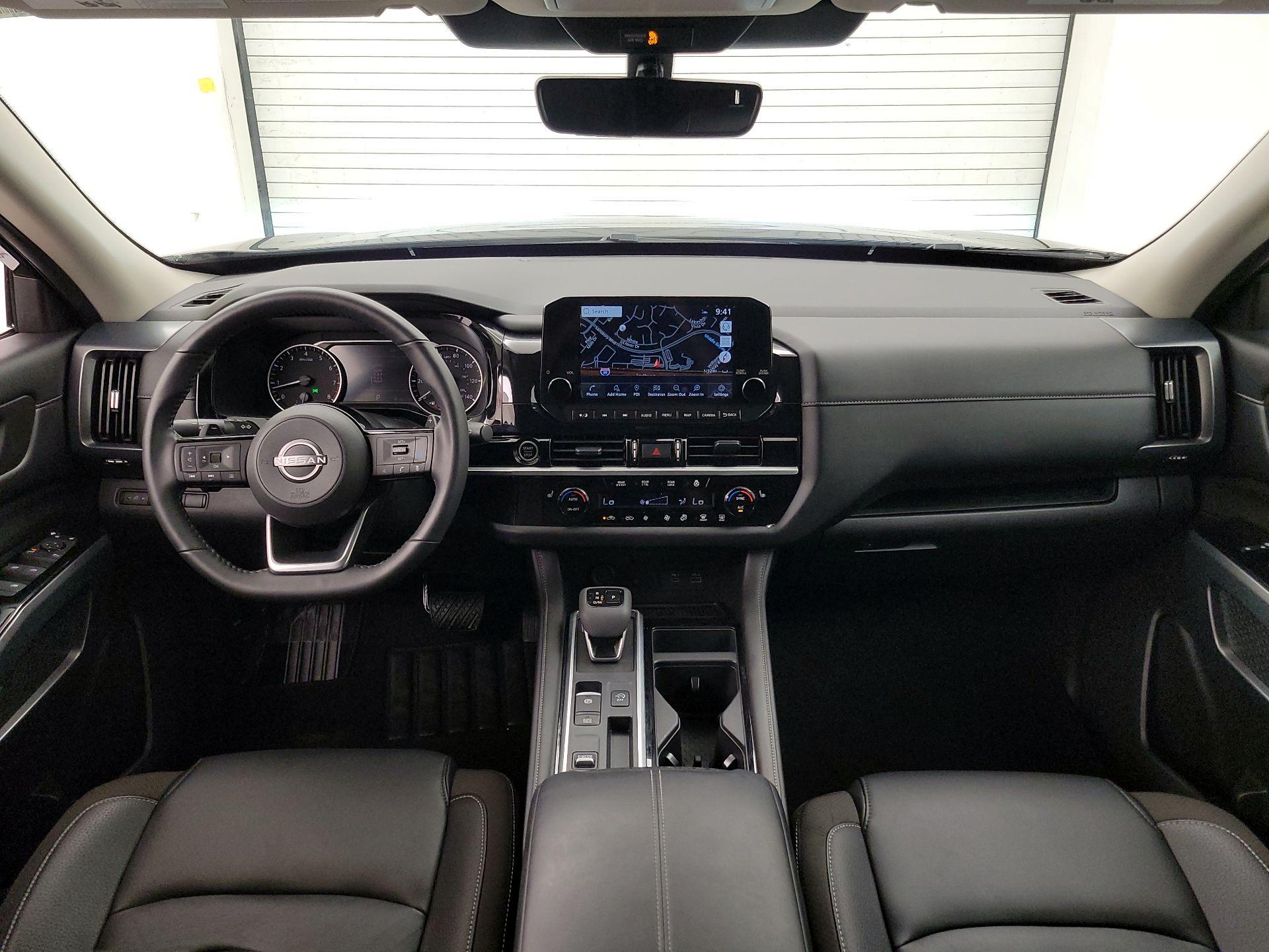 Thumbnail: 2024 Nissan Pathfinder - 9