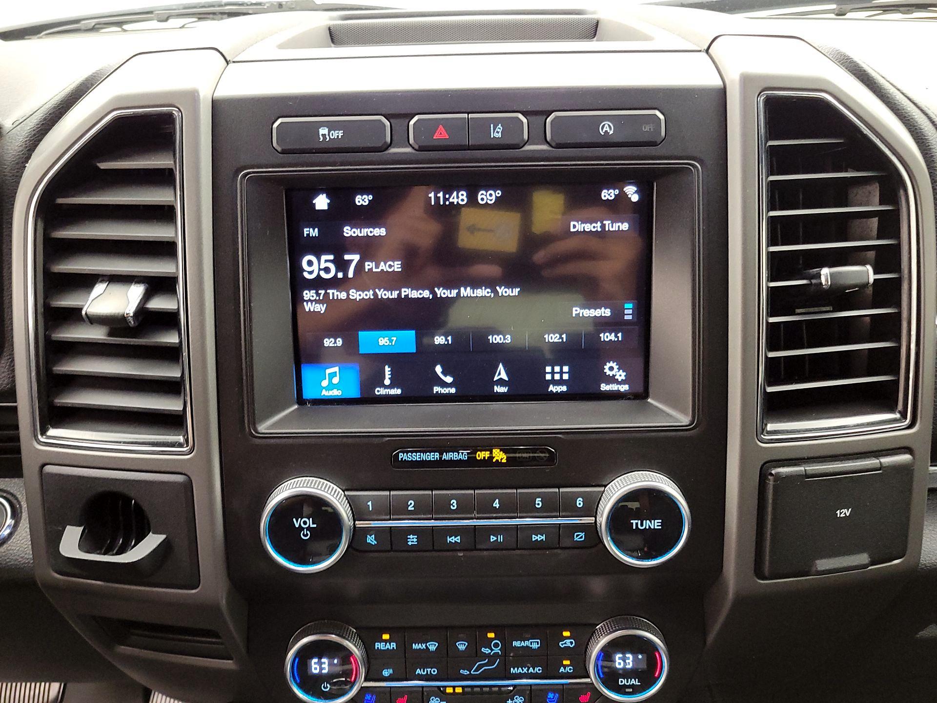 Thumbnail: 2019 Ford Expedition - 16