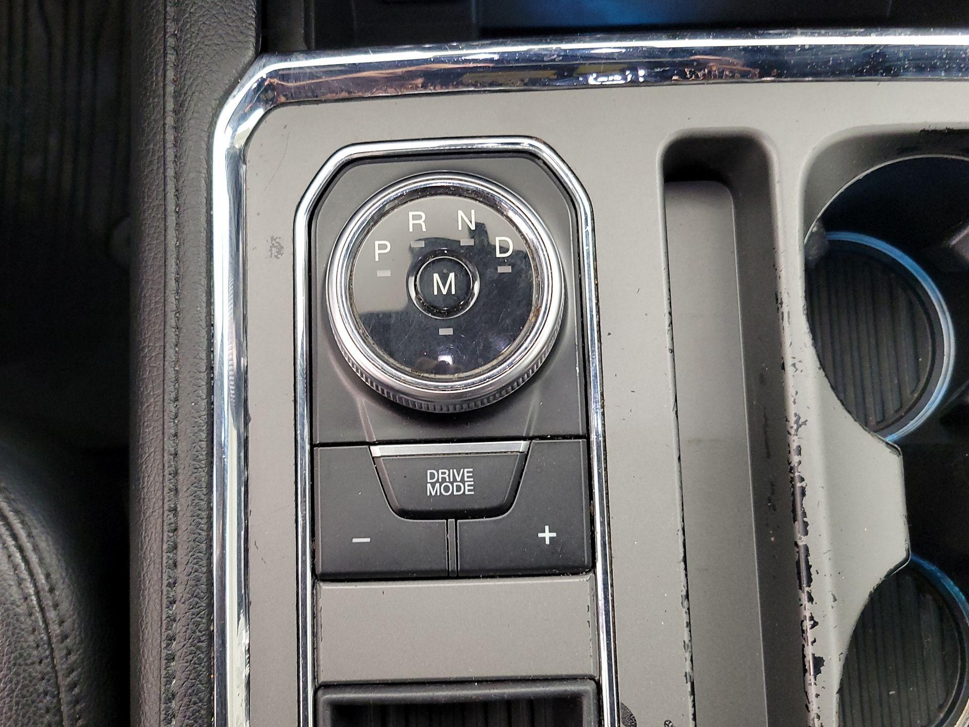 Thumbnail: 2019 Ford Expedition - 18