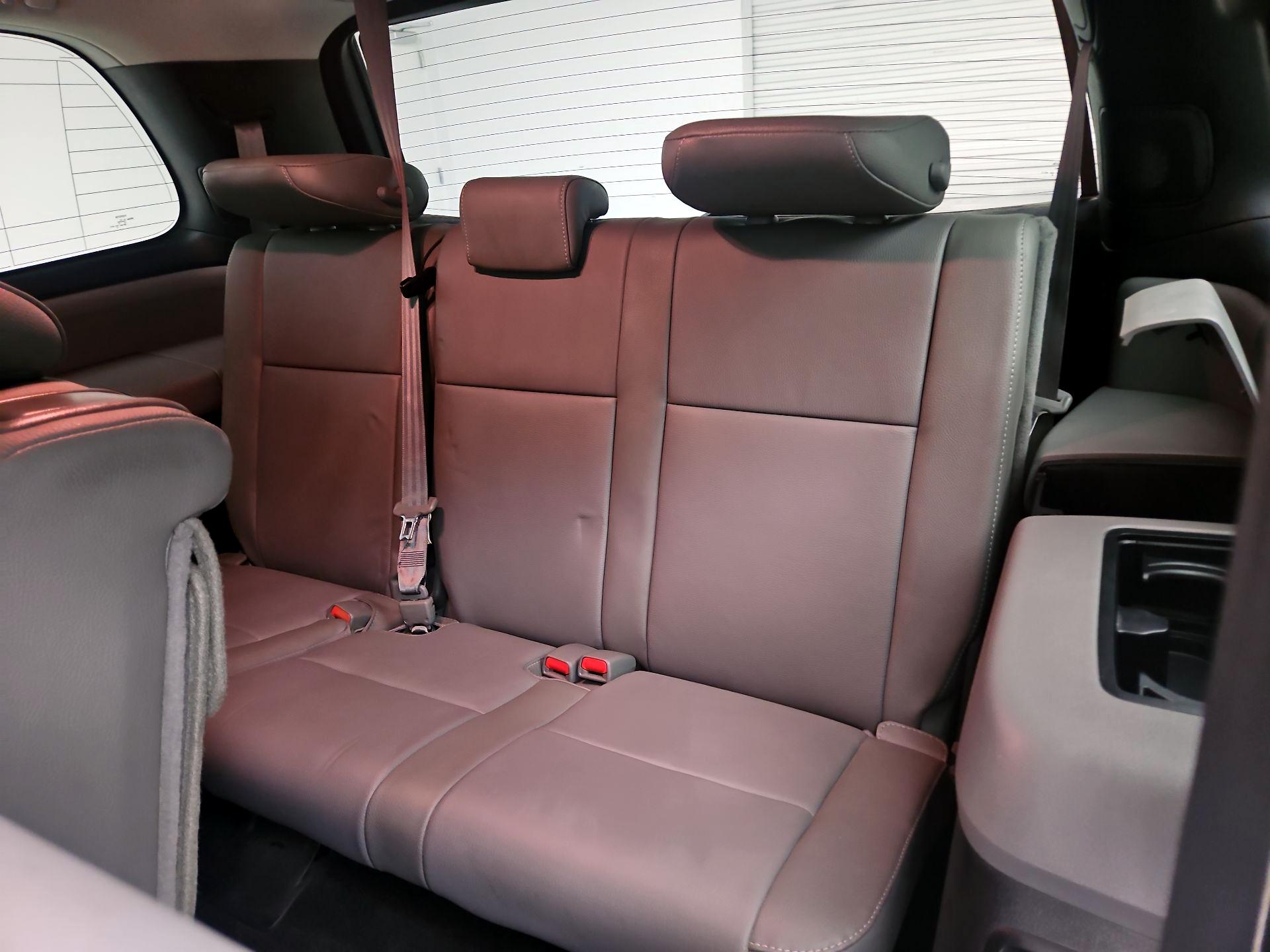 Thumbnail: 2019 Toyota Sequoia - 19
