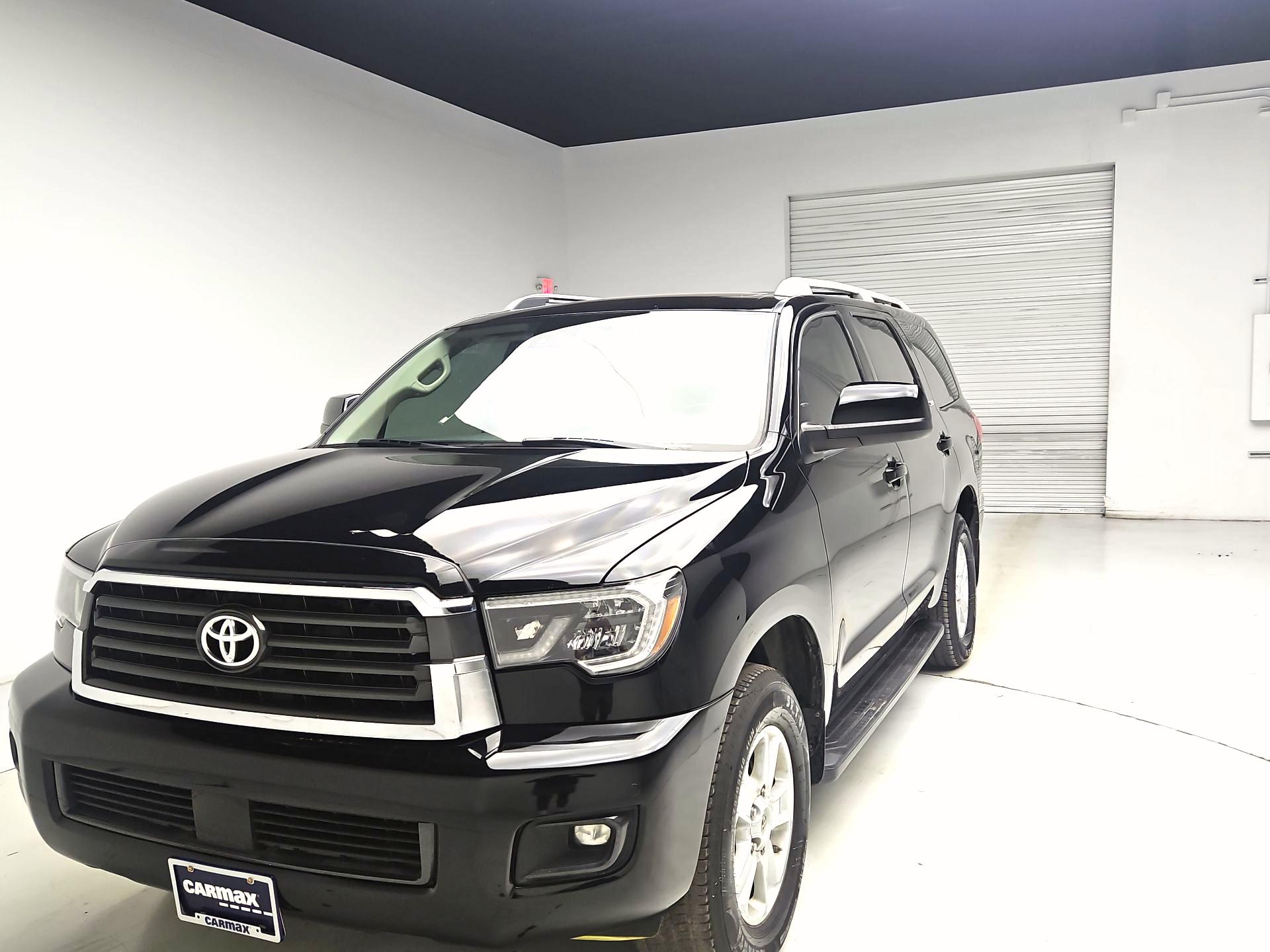 Thumbnail: 2019 Toyota Sequoia - 3