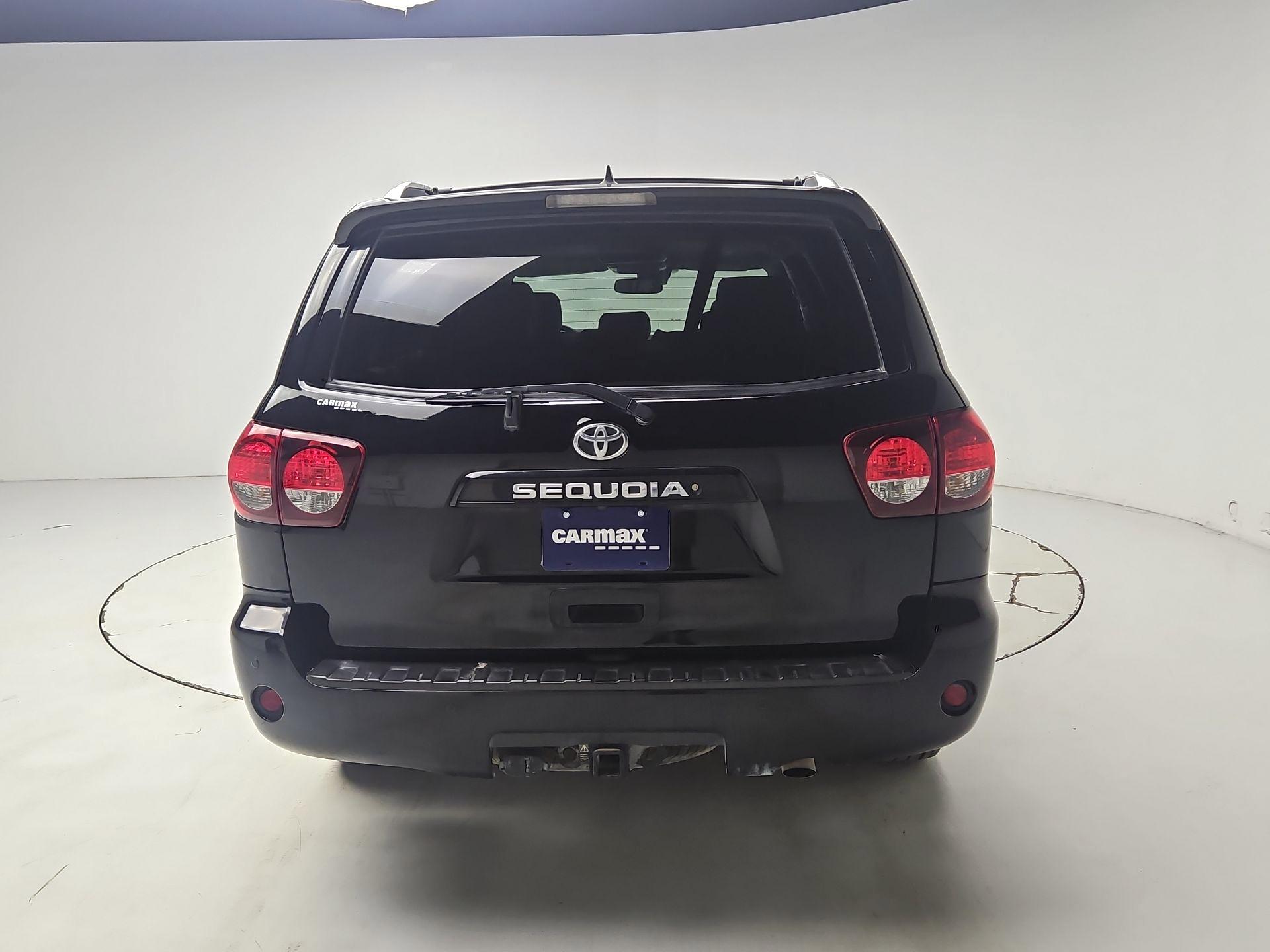 Thumbnail: 2019 Toyota Sequoia - 6