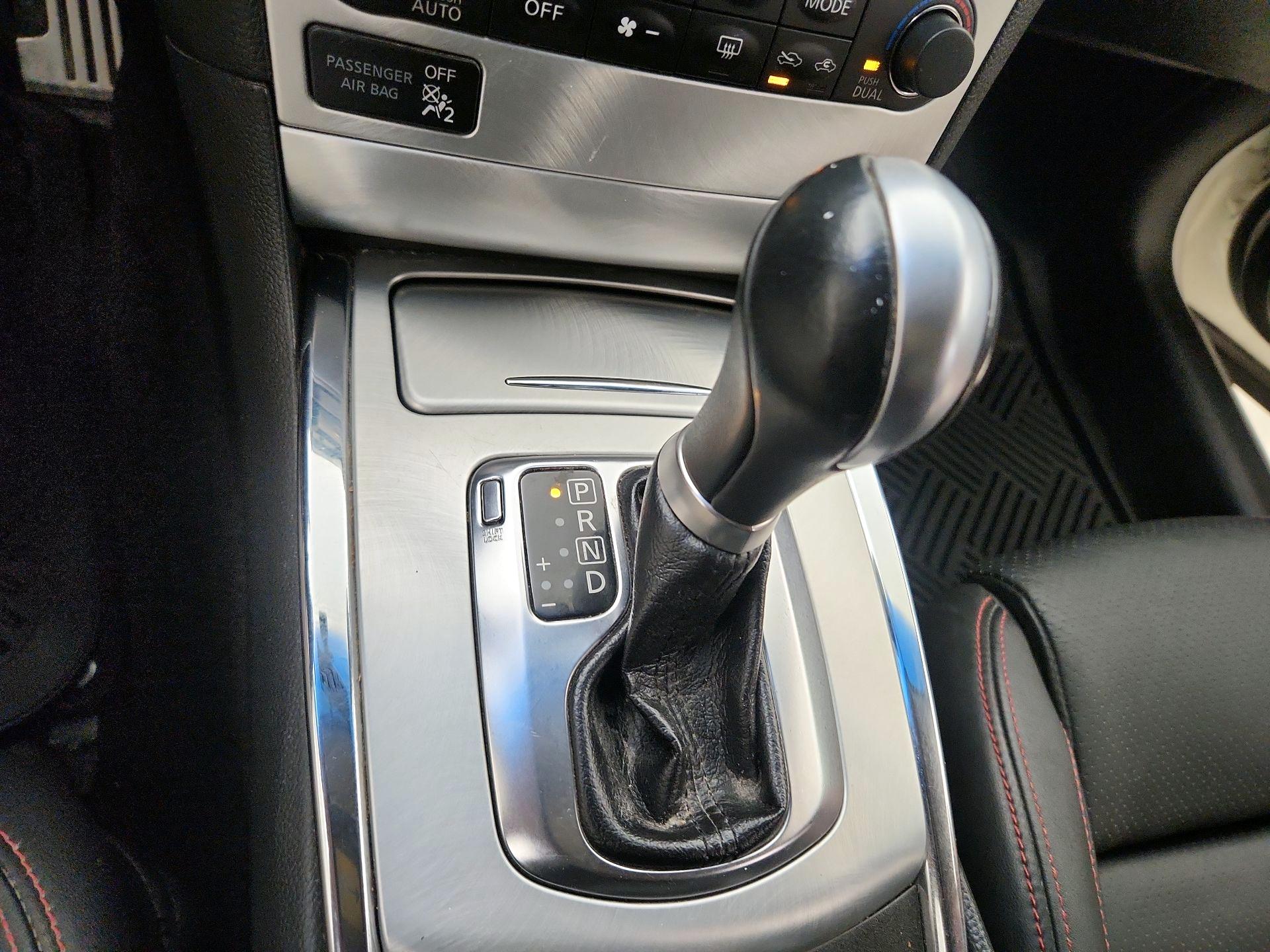 Thumbnail: 2015 INFINITI Q60 - 18