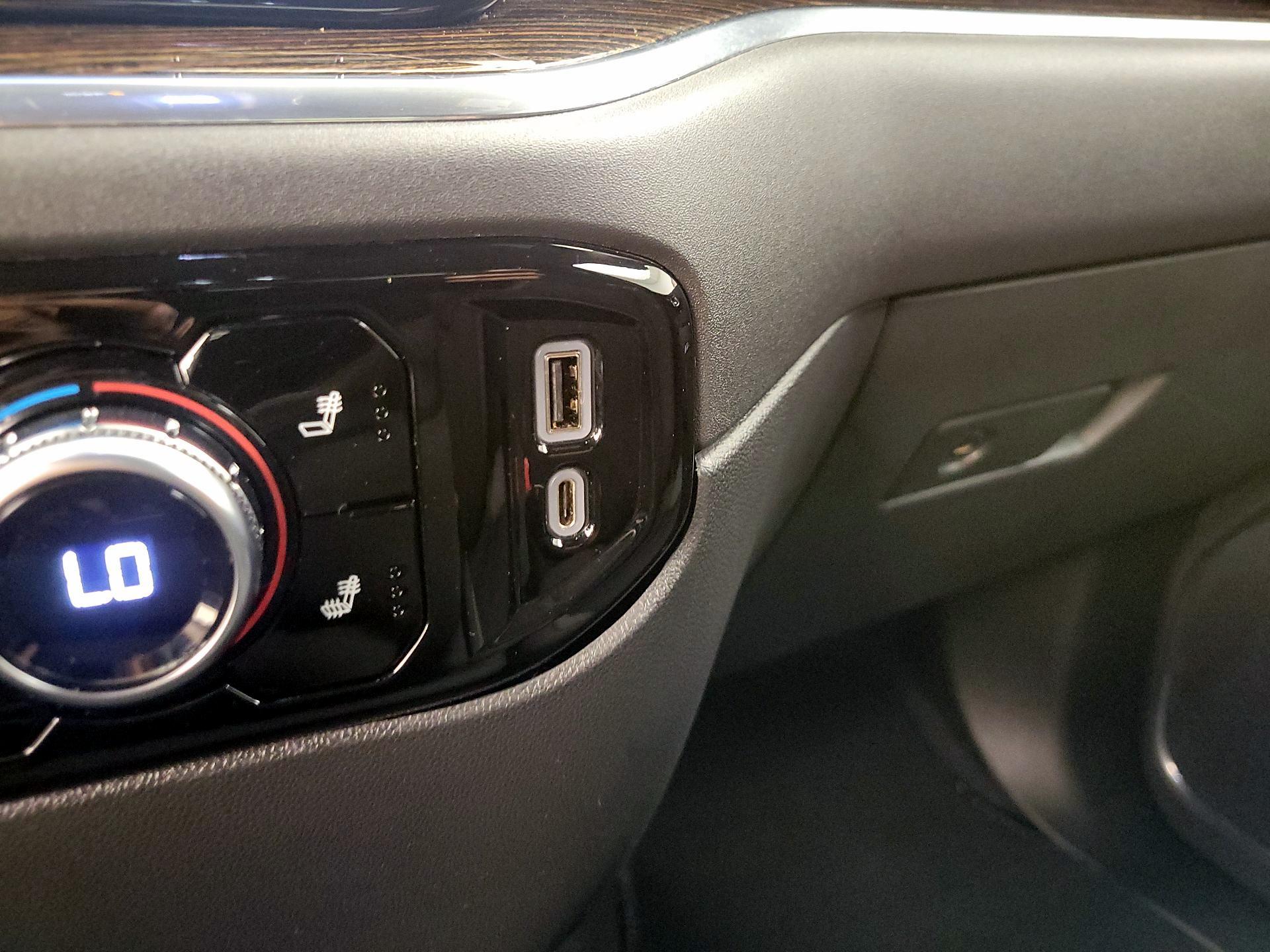 Thumbnail: 2022 GMC Sierra 1500 - 19