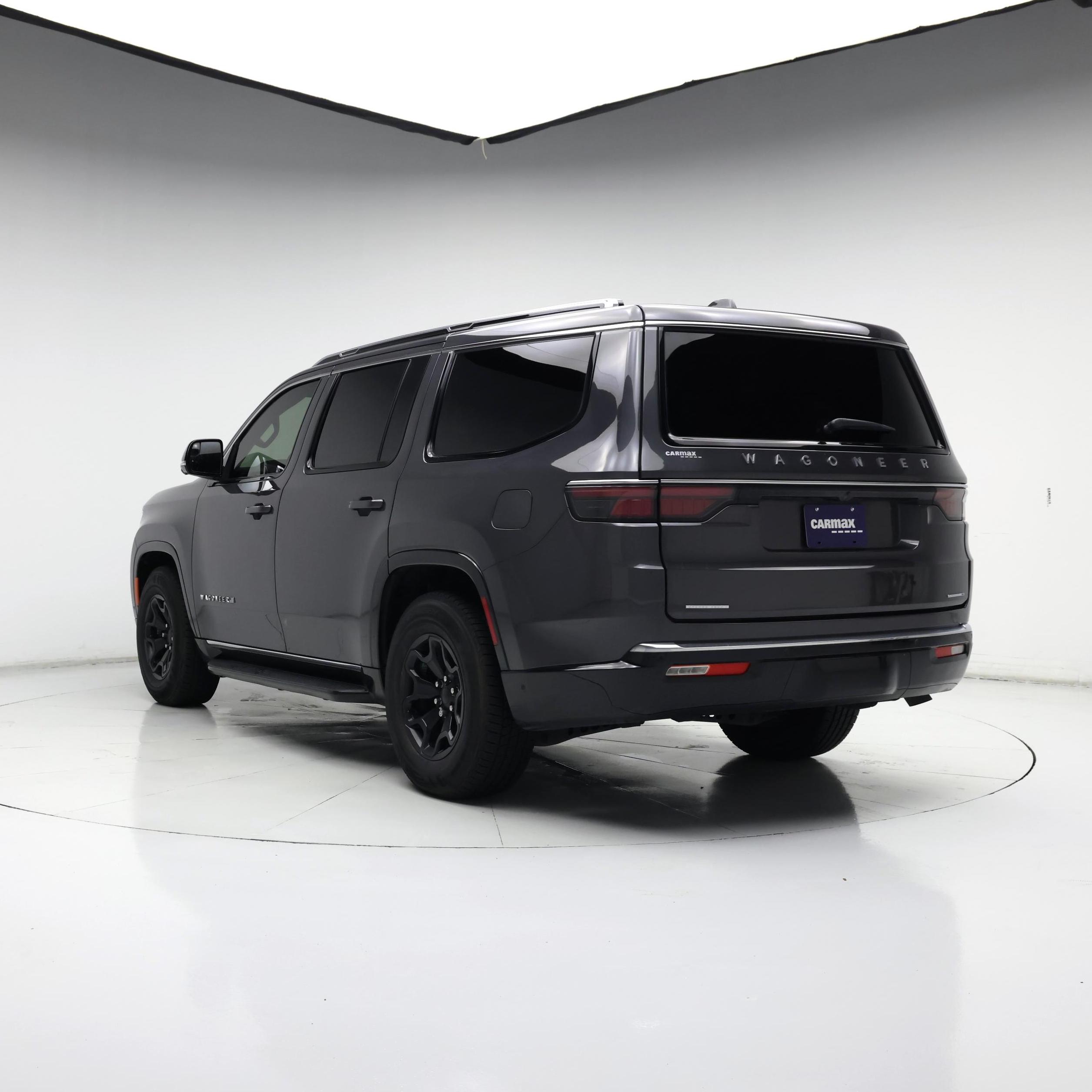 Thumbnail: 2022 Jeep Wagoneer - 2