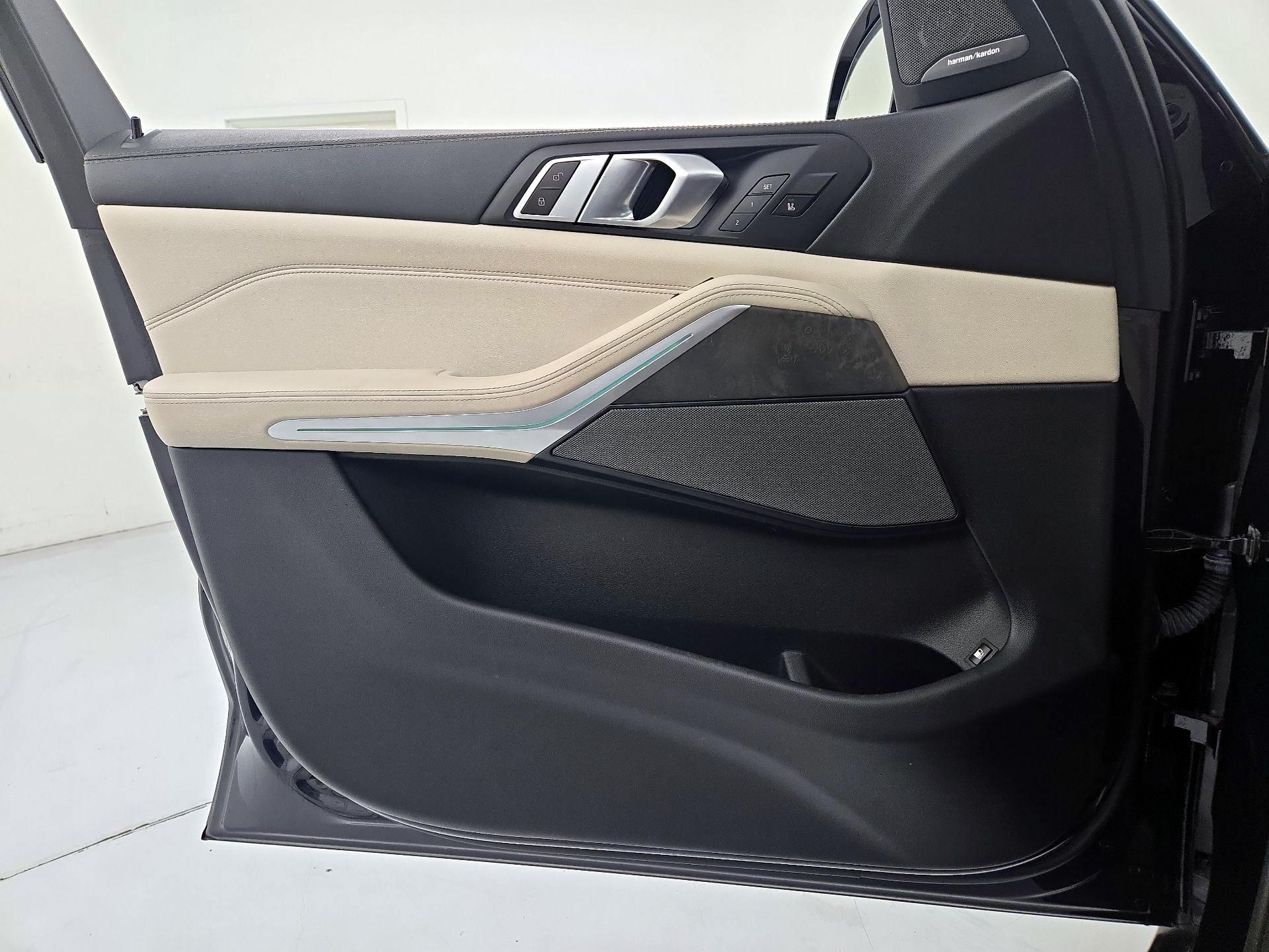 Thumbnail: 2024 BMW X5 - 12