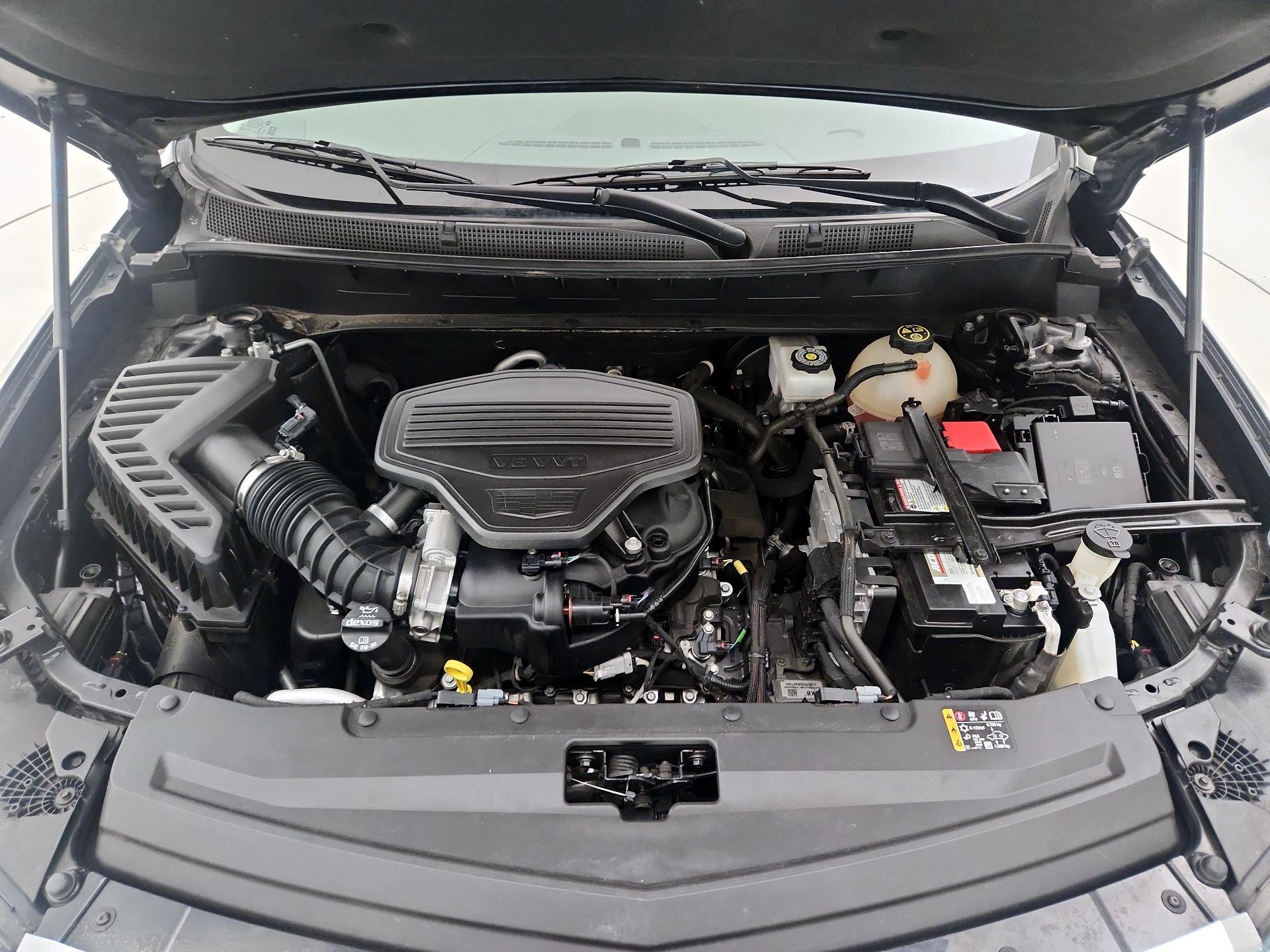 Thumbnail: 2021 Cadillac XT6 - 17