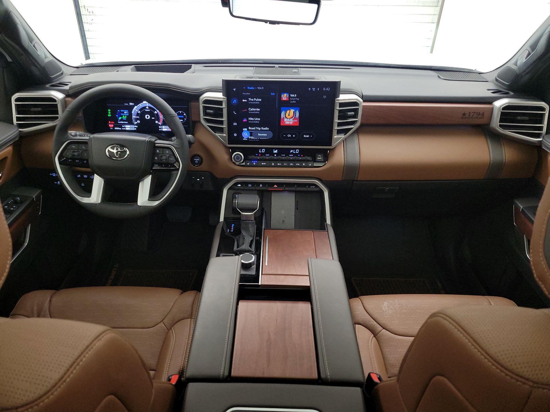 Thumbnail: 2025 Toyota Tundra - 9