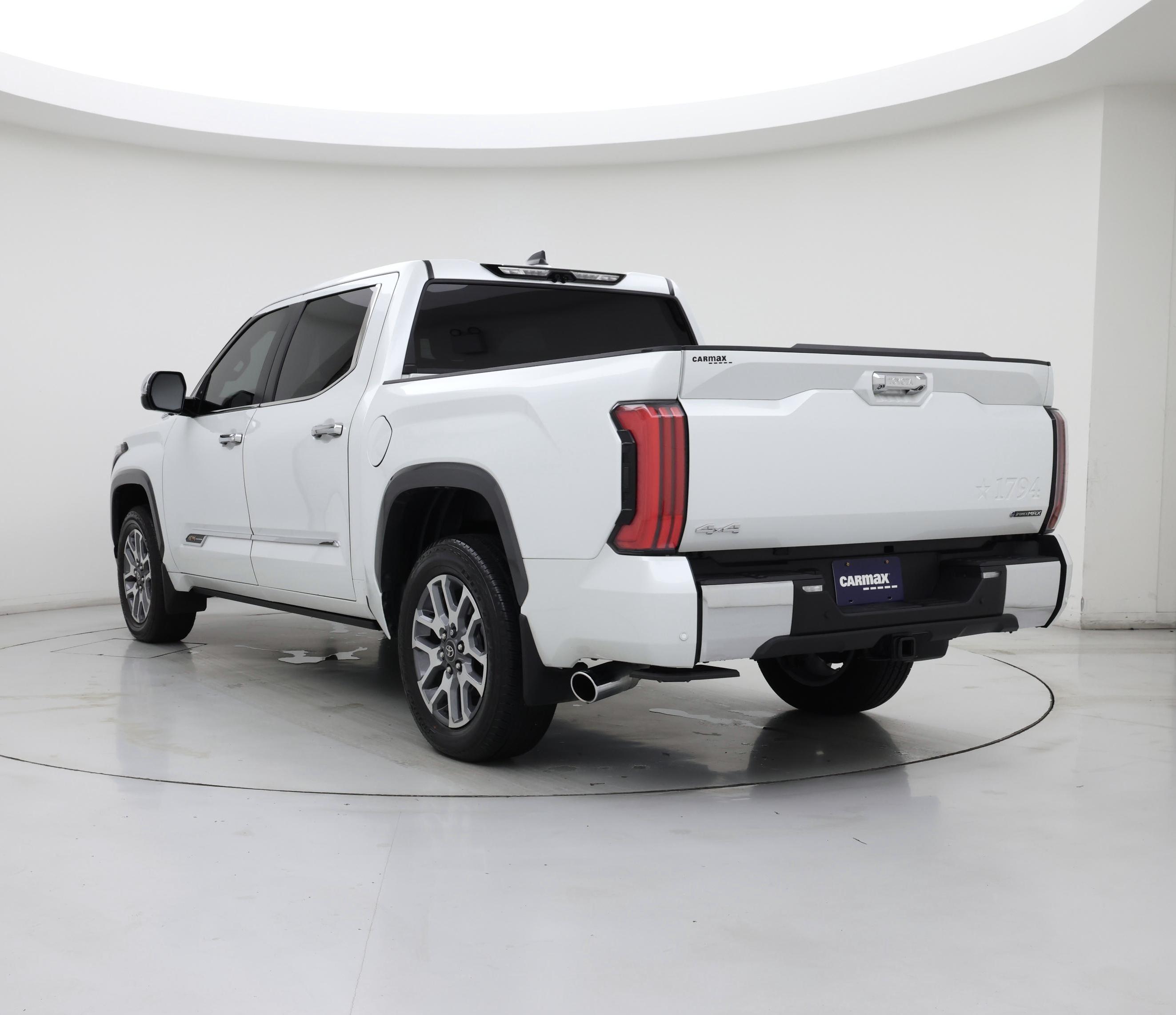 Thumbnail: 2025 Toyota Tundra - 2