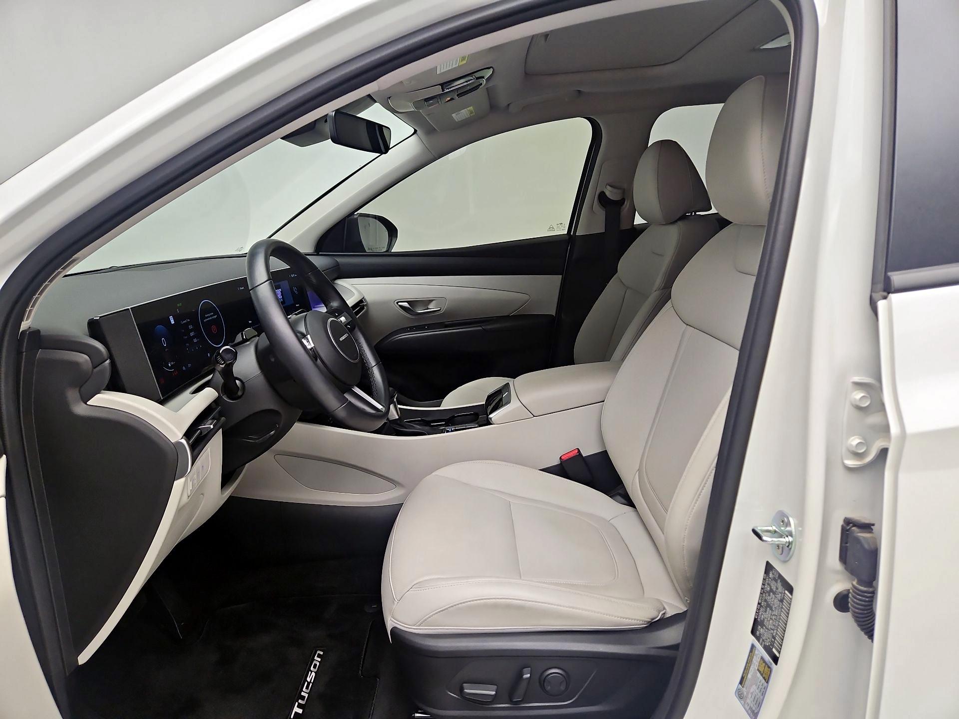 Thumbnail: 2025 Hyundai Tucson - 9