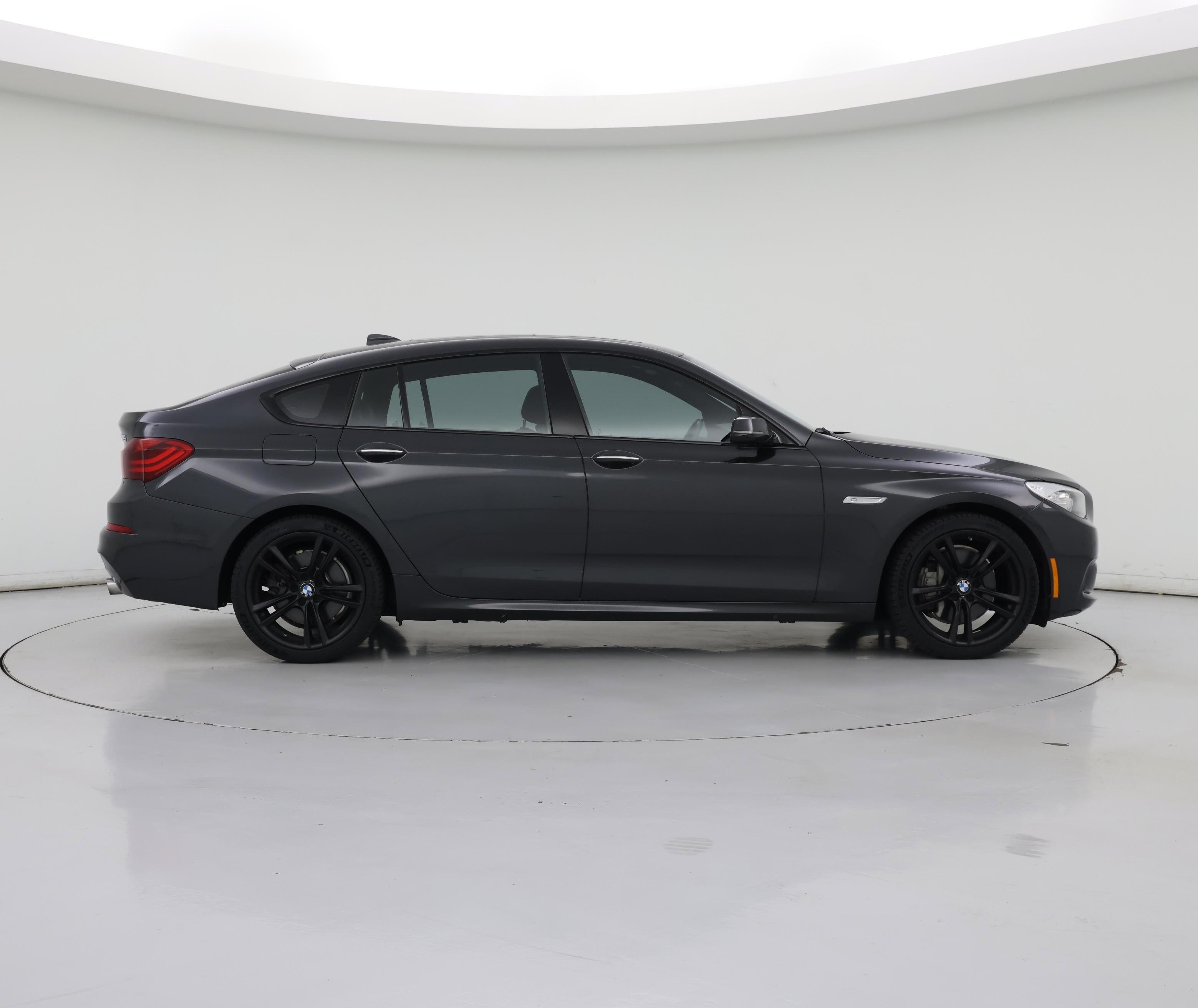 Thumbnail: 2017 BMW 5 Series - 7