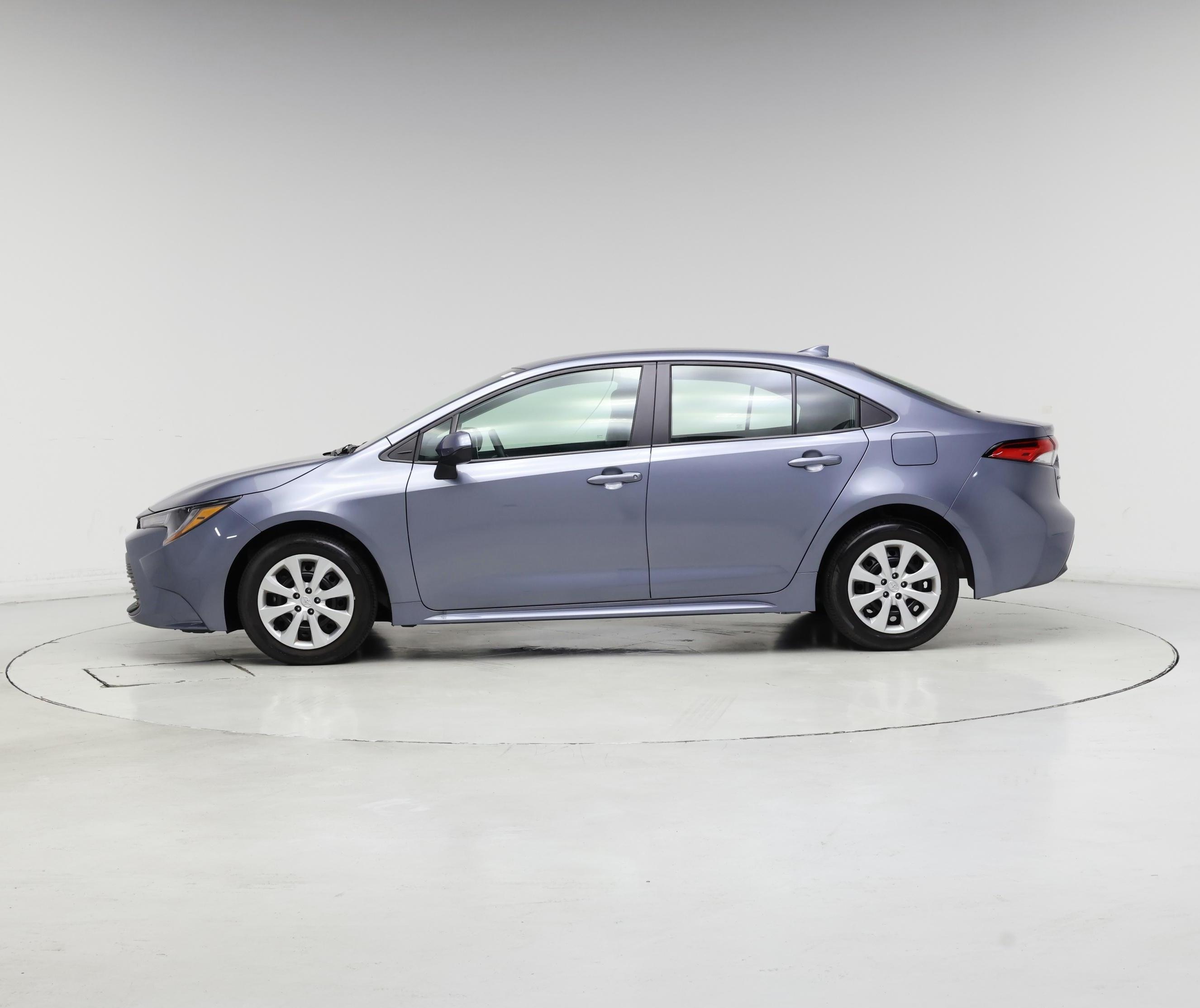 Thumbnail: 2024 Toyota Corolla - 3