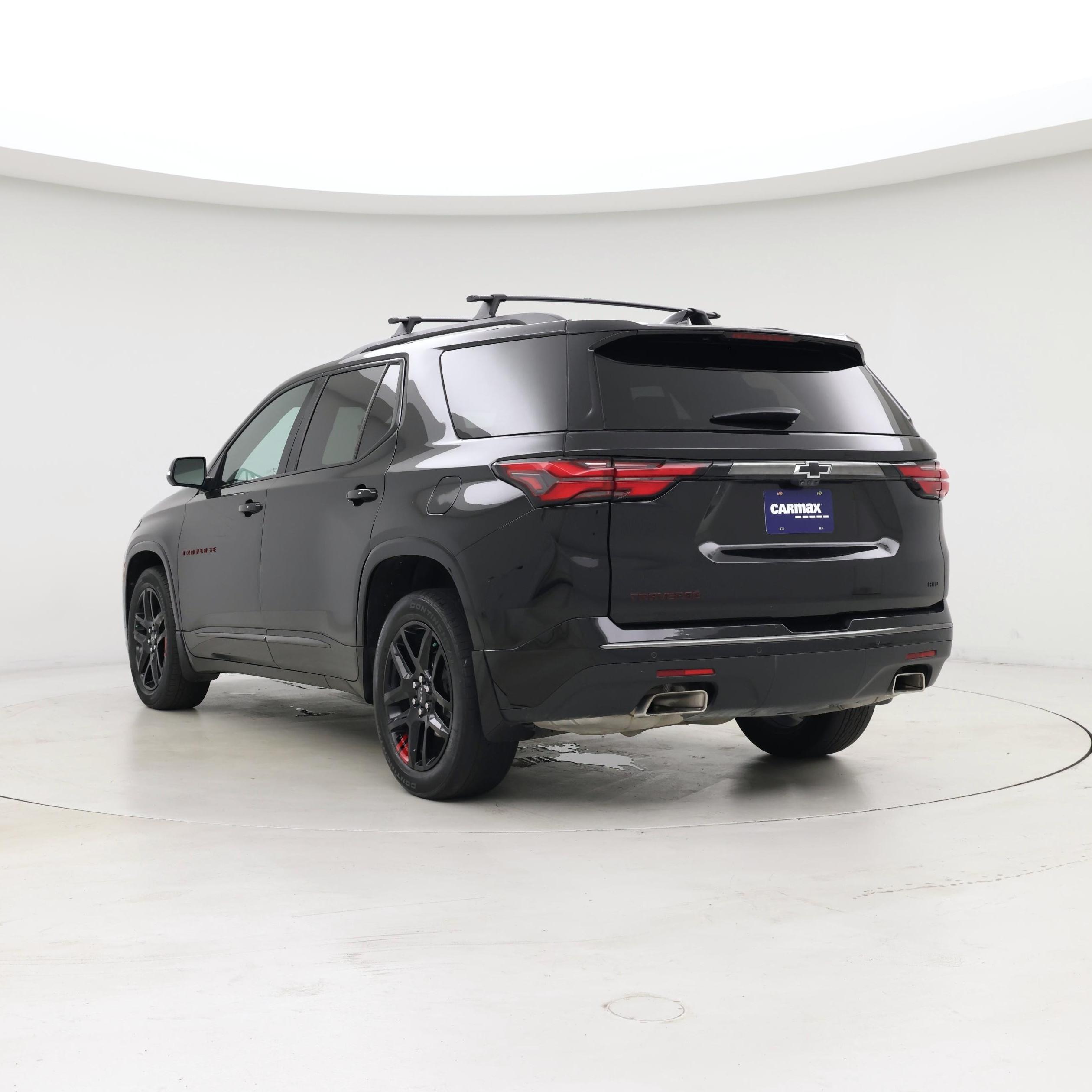 Thumbnail: 2023 Chevrolet Traverse - 2