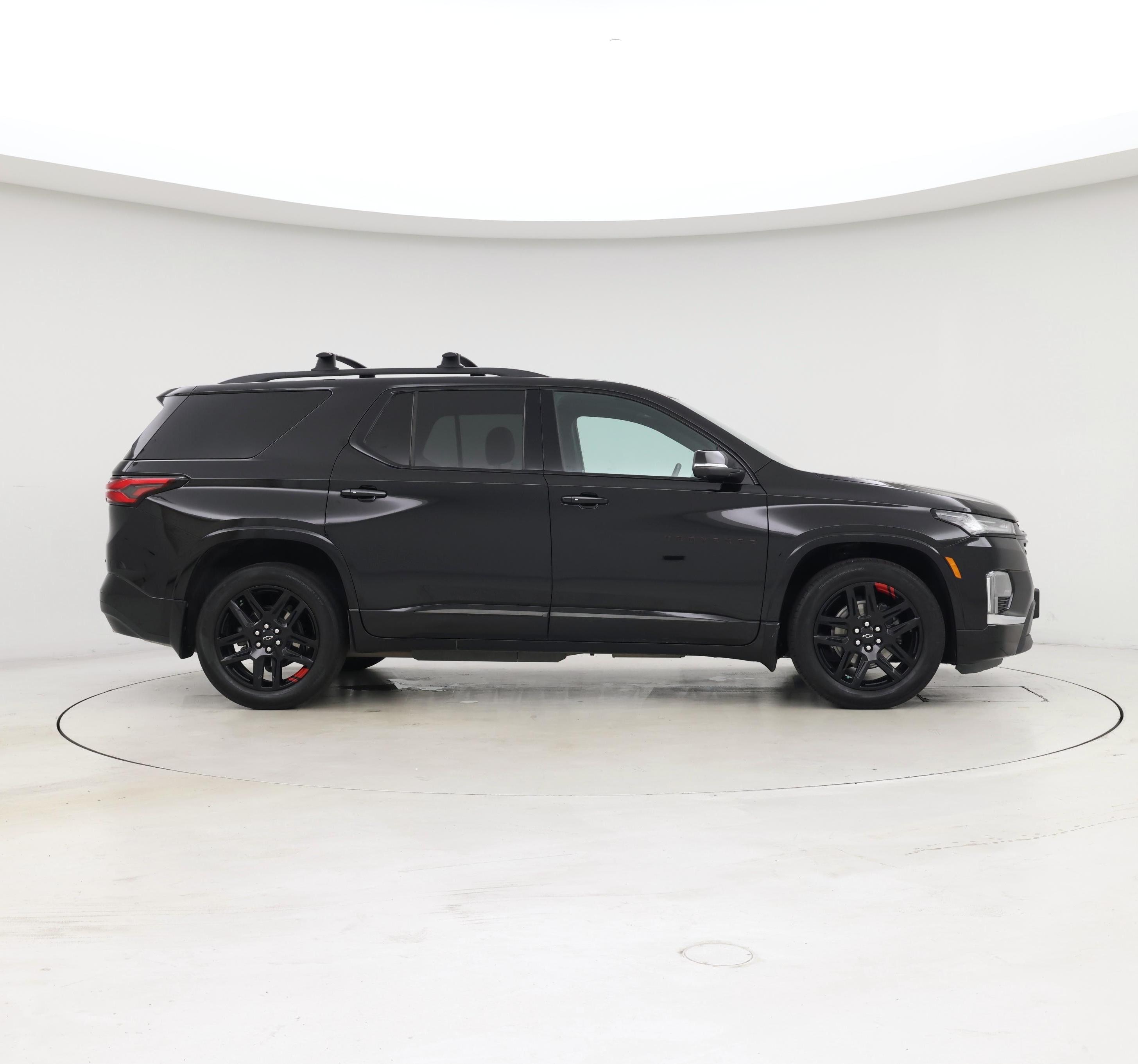 Thumbnail: 2023 Chevrolet Traverse - 7