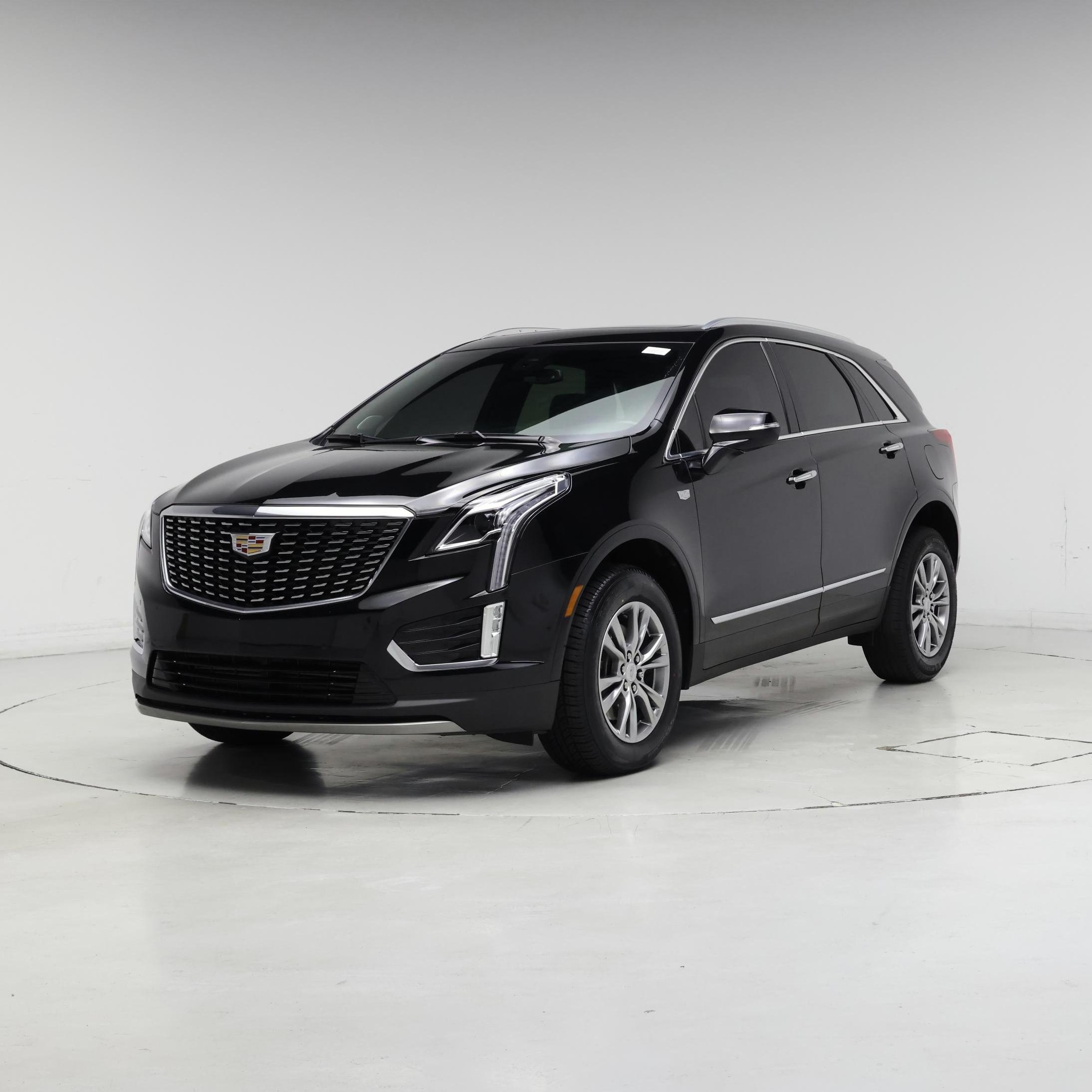 Thumbnail: 2023 Cadillac XT5 - 4