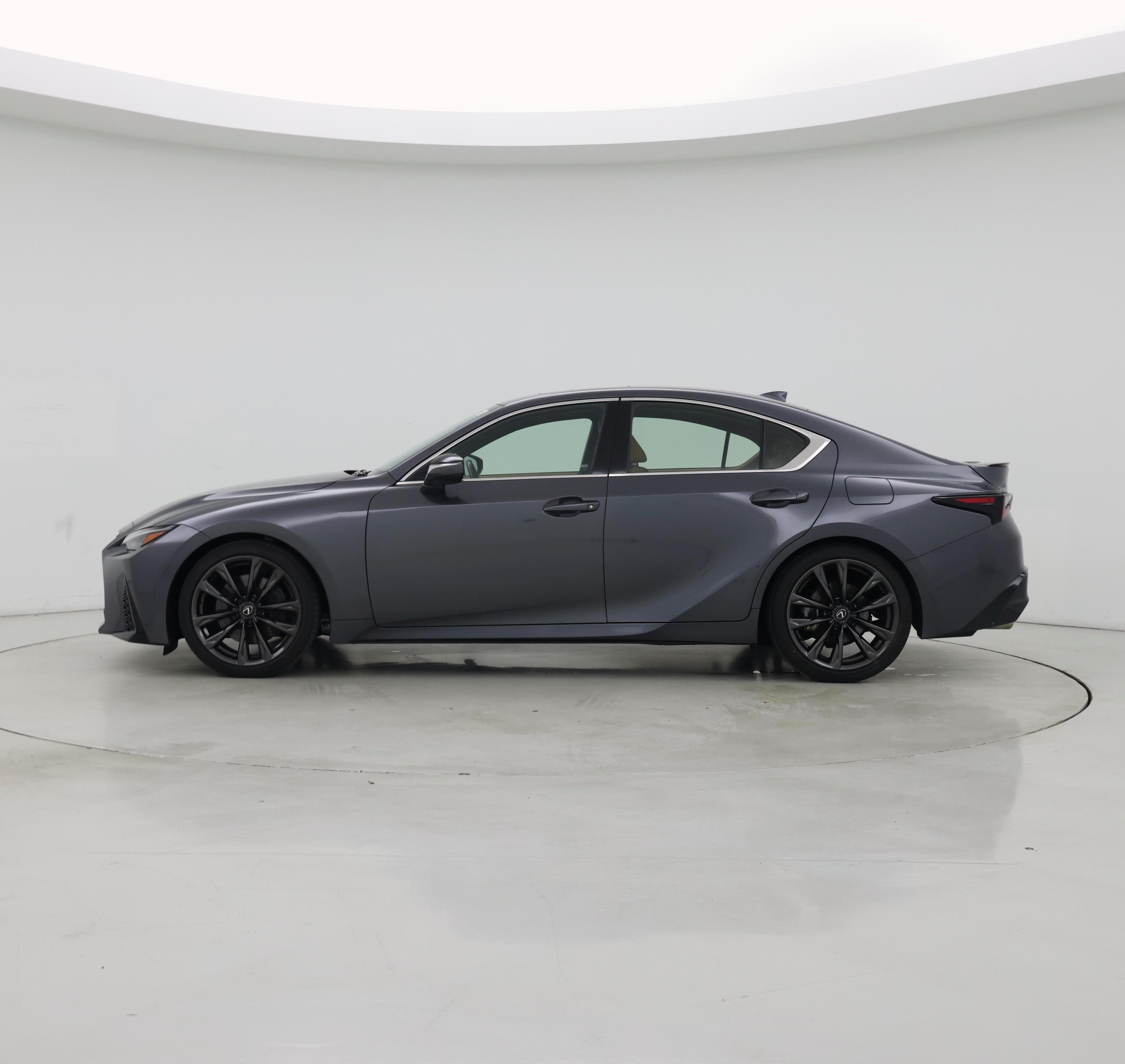 Thumbnail: 2024 Lexus IS - 3