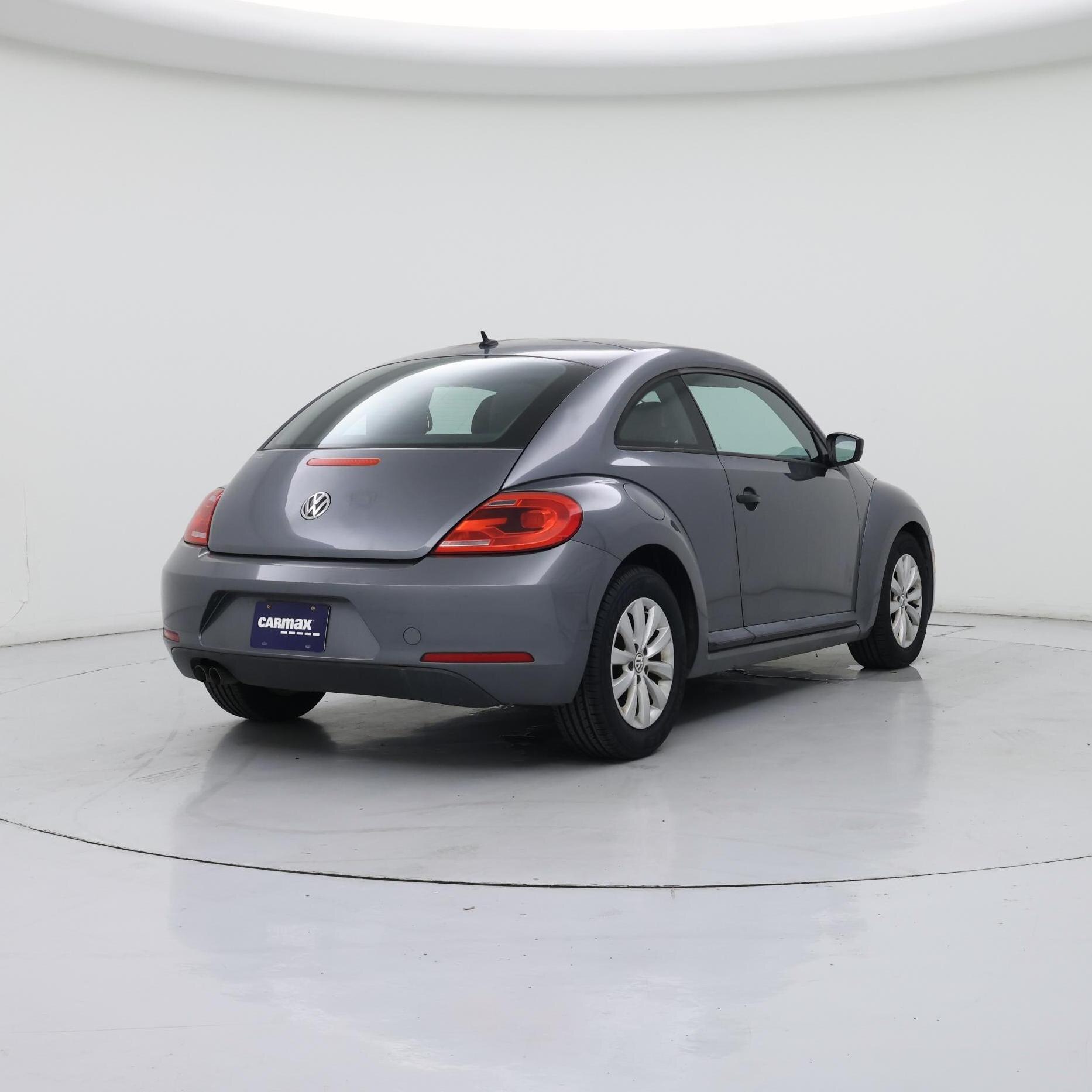 Thumbnail: 2014 Volkswagen Beetle - 8
