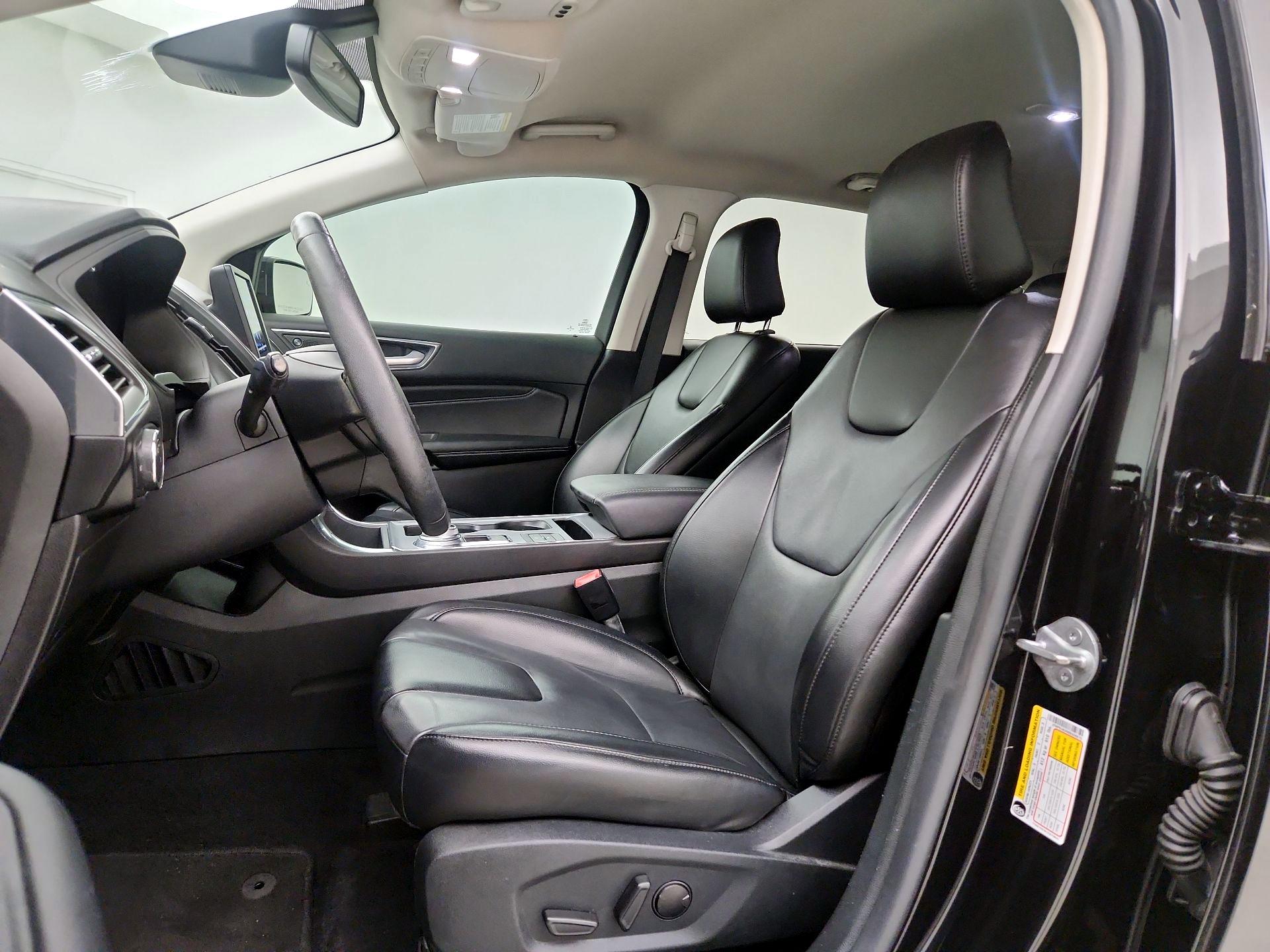 Thumbnail: 2022 Ford Edge - 11